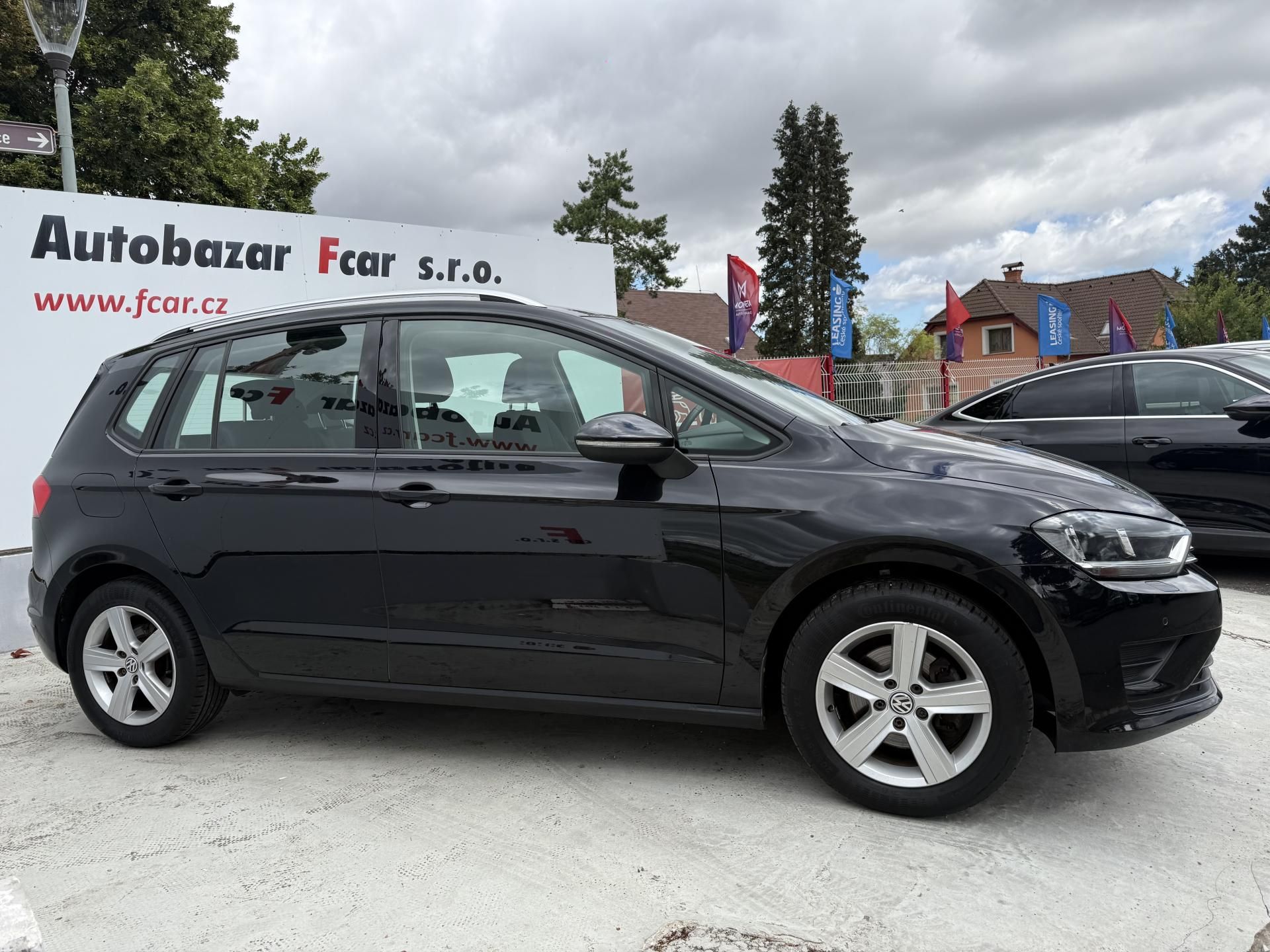 Volkswagen Golf Sportsvan, 1.2 TSI plná ser. historie - fotka 5