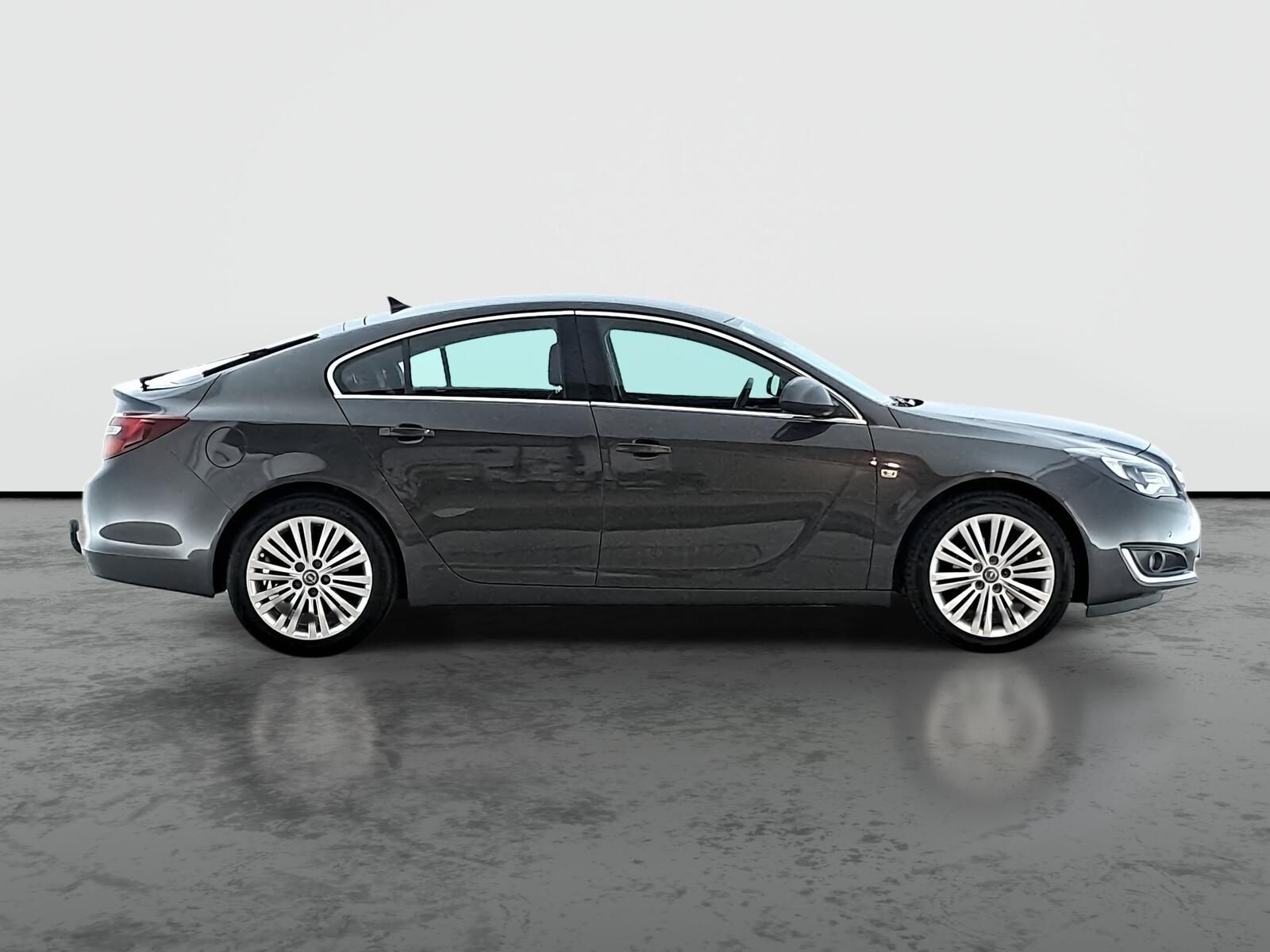 Opel Insignia, 2.0 CDTI, Kožené sedačky - fotka 6