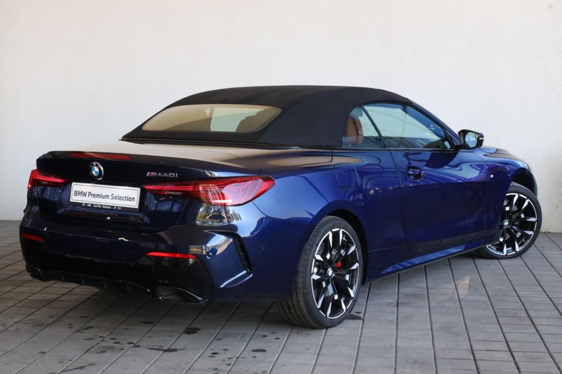 BMW Řada 4, M440i xDrive Convertible - fotka 5