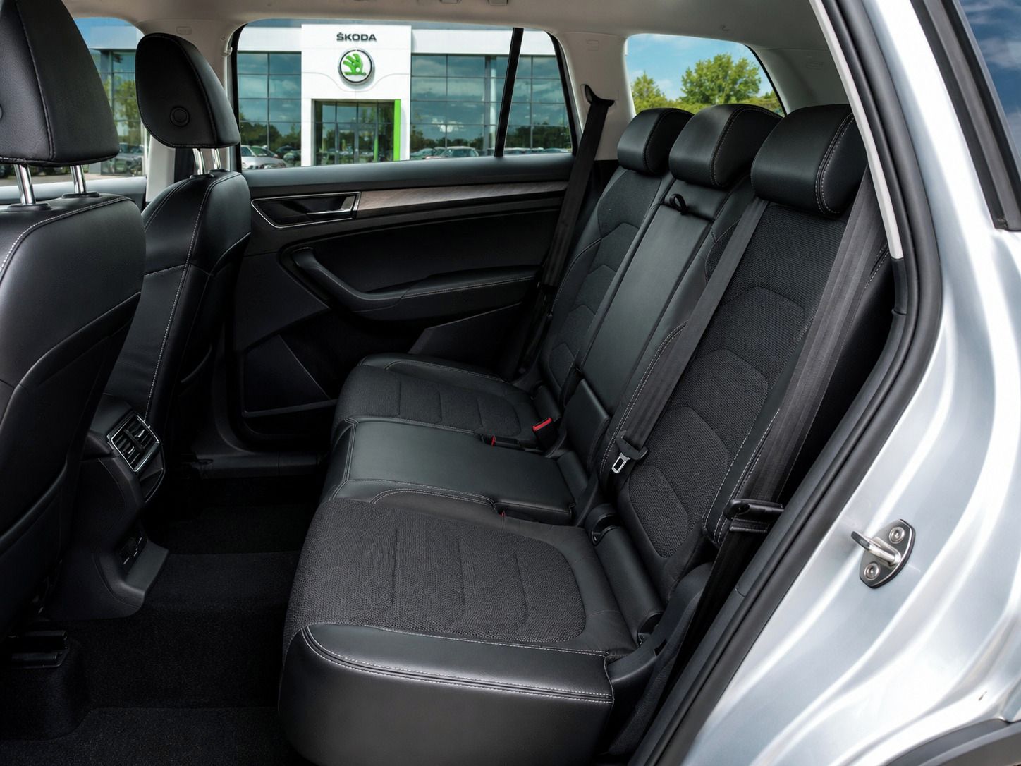 Škoda Kodiaq, 2.0Tdi perfektní stav, - fotka 4