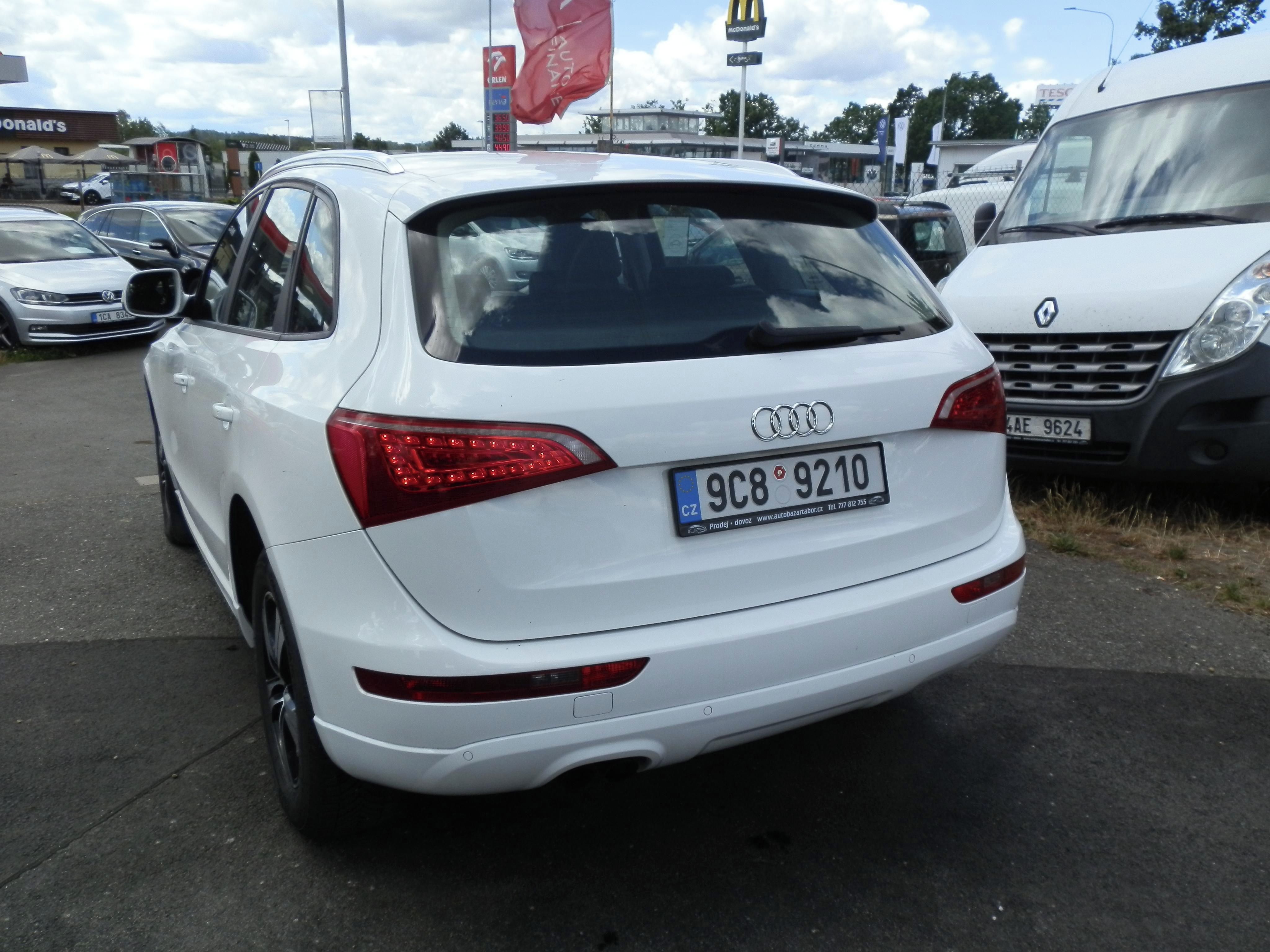 Audi Q5, 2,0 TDi quattro - fotka 4