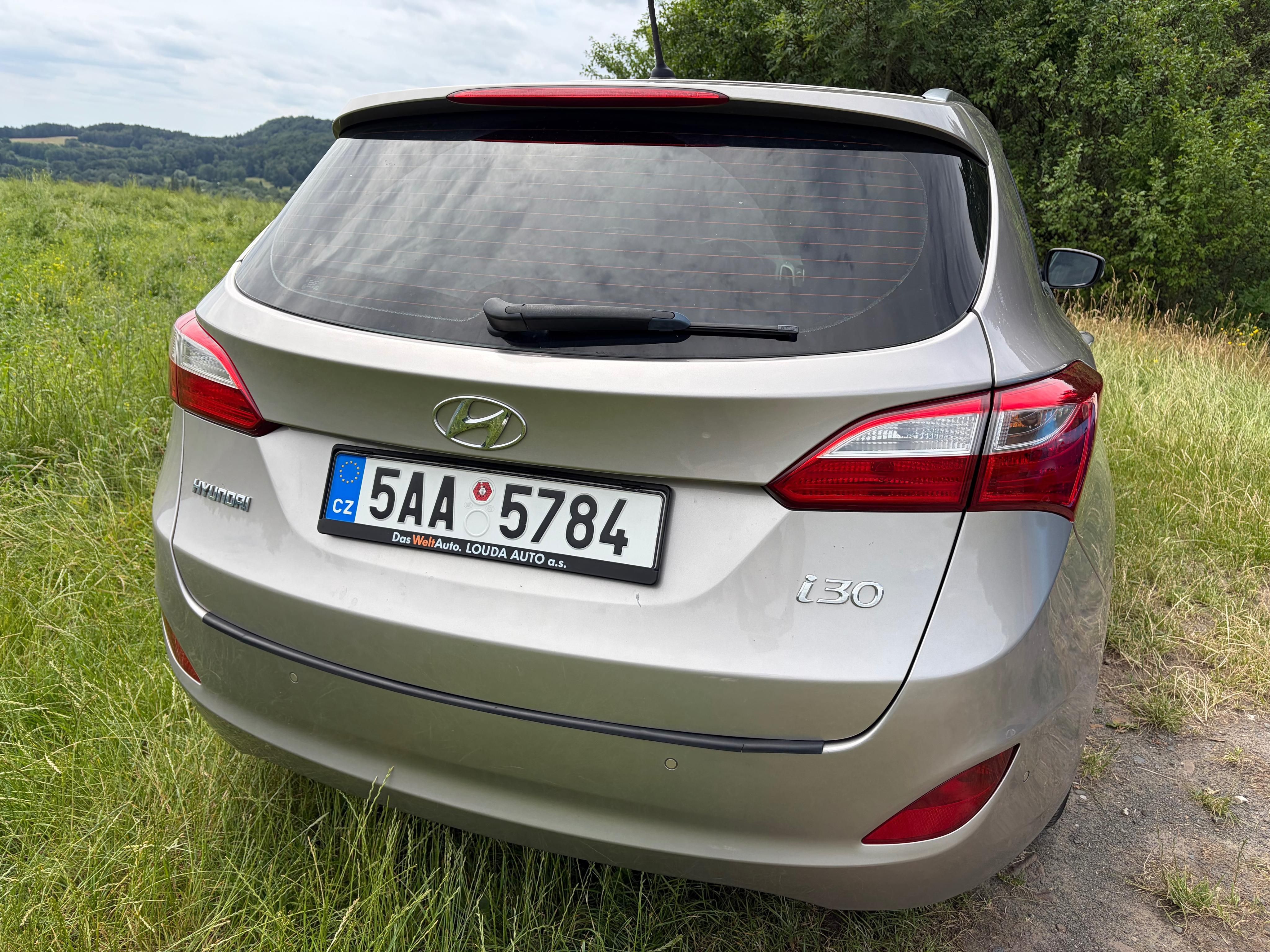 Hyundai i30, Hyundai i30 automat - fotka 6