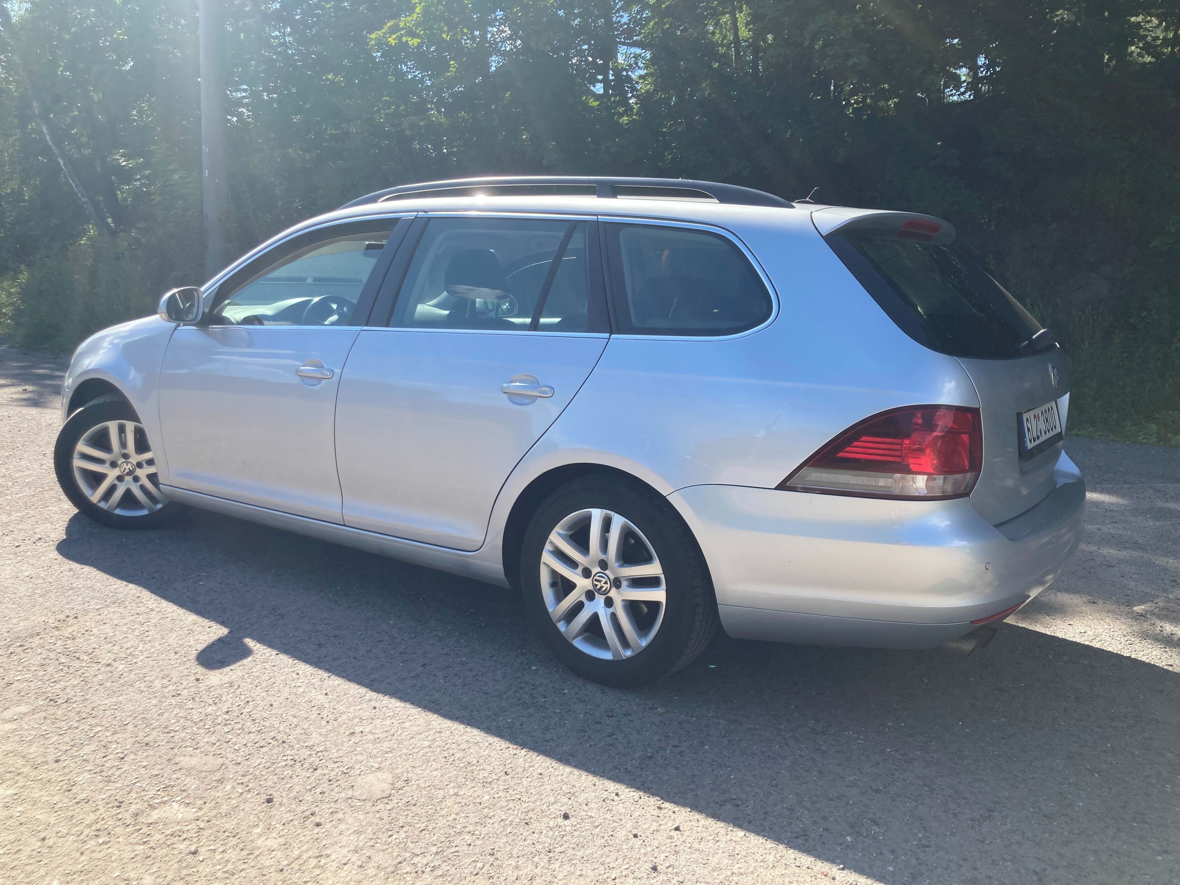 Volkswagen Golf, VW Golf 1.4 TSI, Serv. kniha - fotka 4
