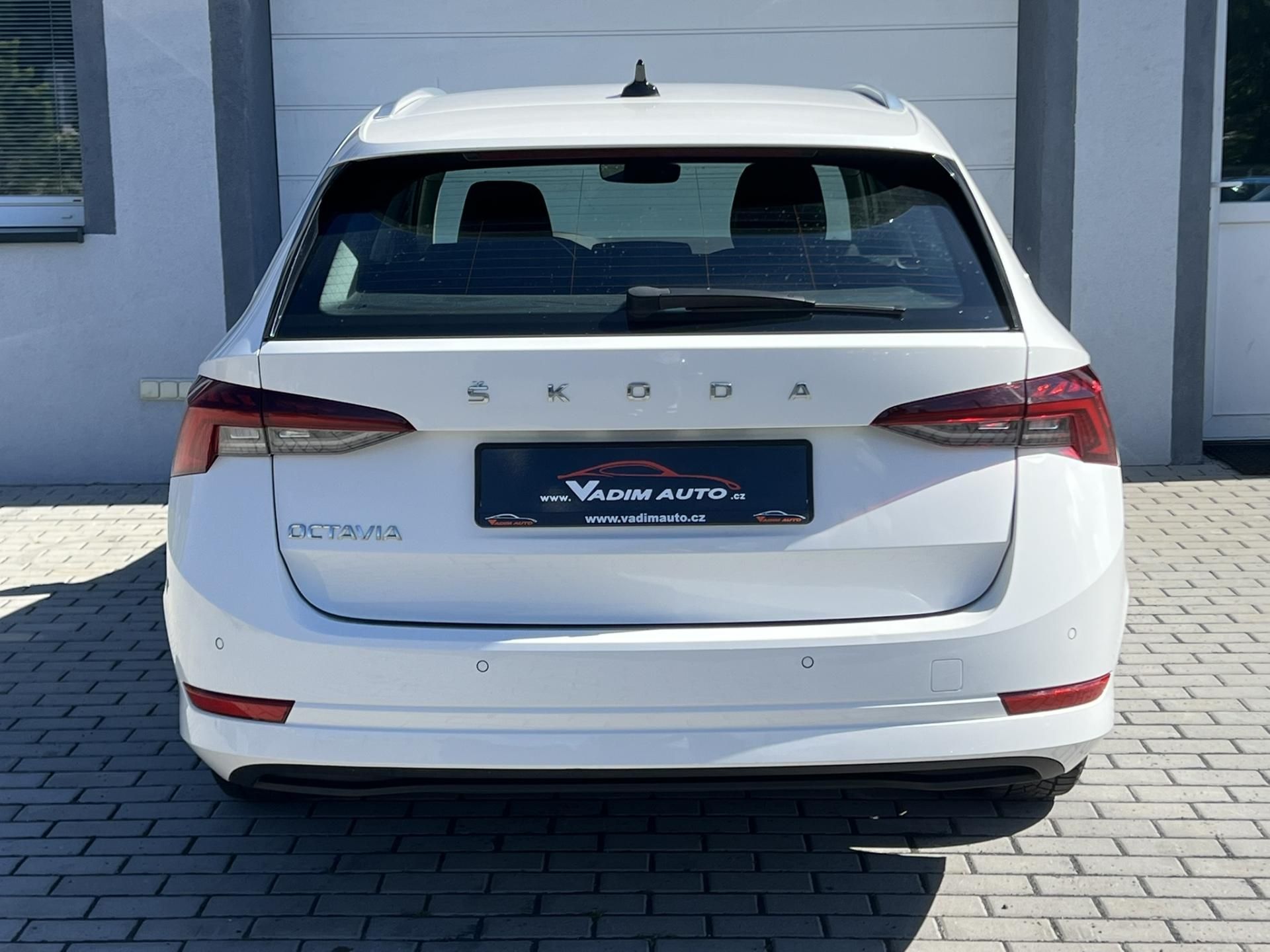 Škoda Octavia, 1.5TSI 110kW DSG STYLE ČR NOVÉ - fotka 6