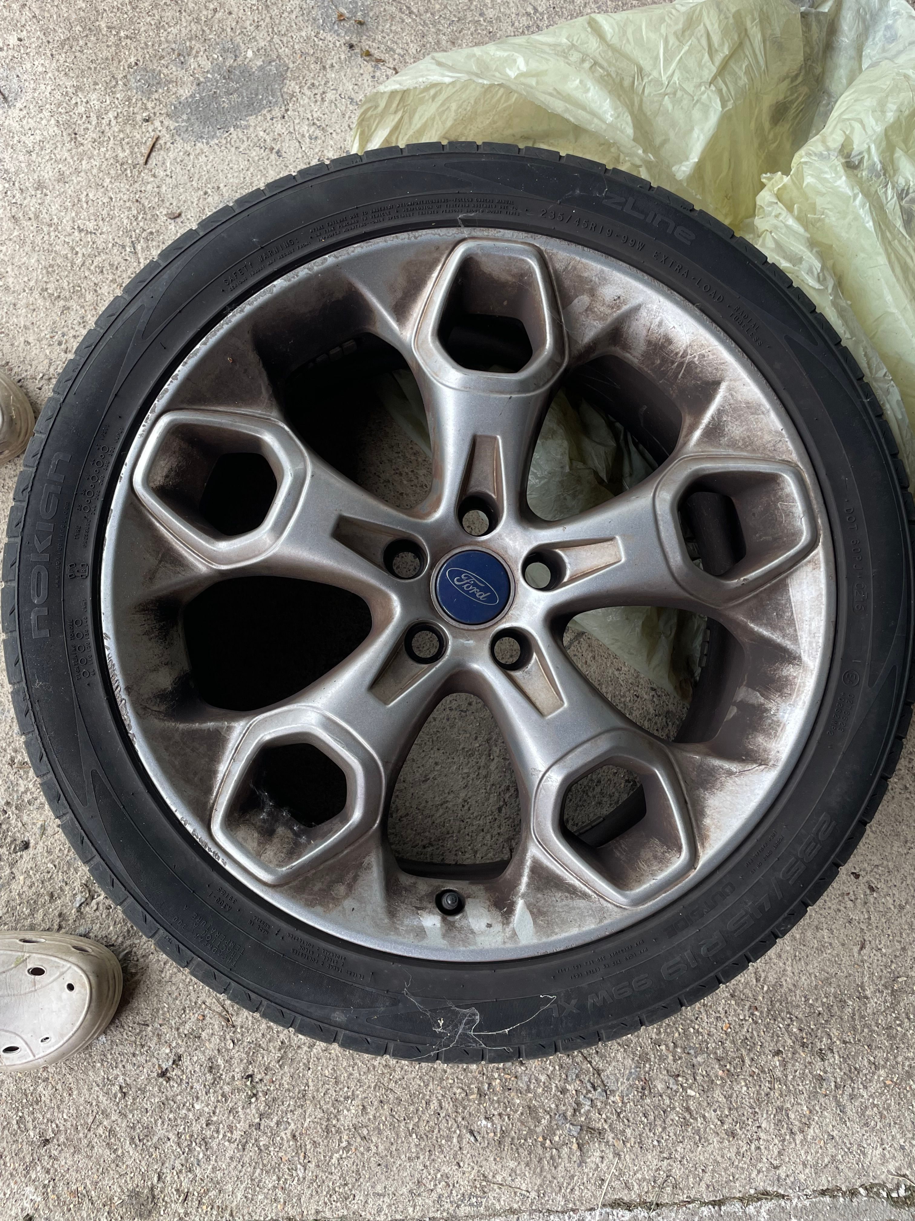 Ford Kuga, Ford Kuga 2.0 TDCi 103kW, 2010 - fotka 2