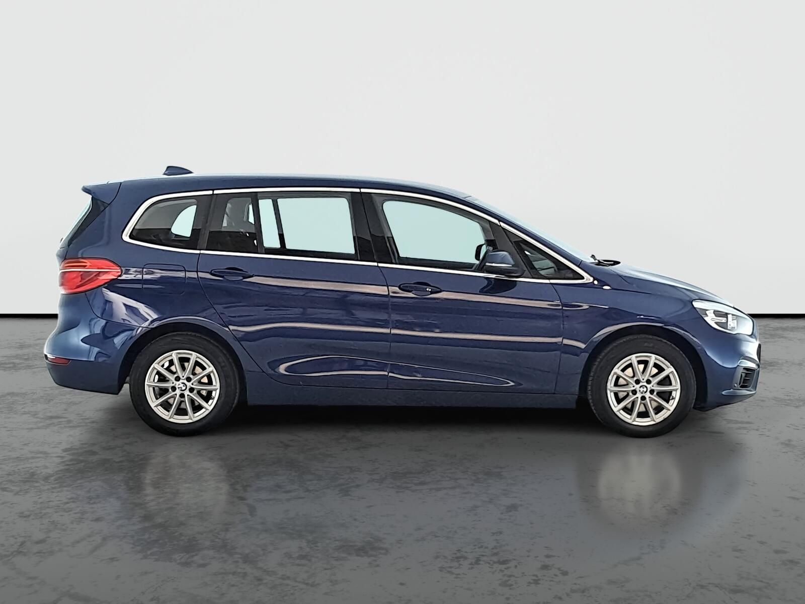 BMW Řada 2, 216d Gran Tourer, Navi - fotka 6