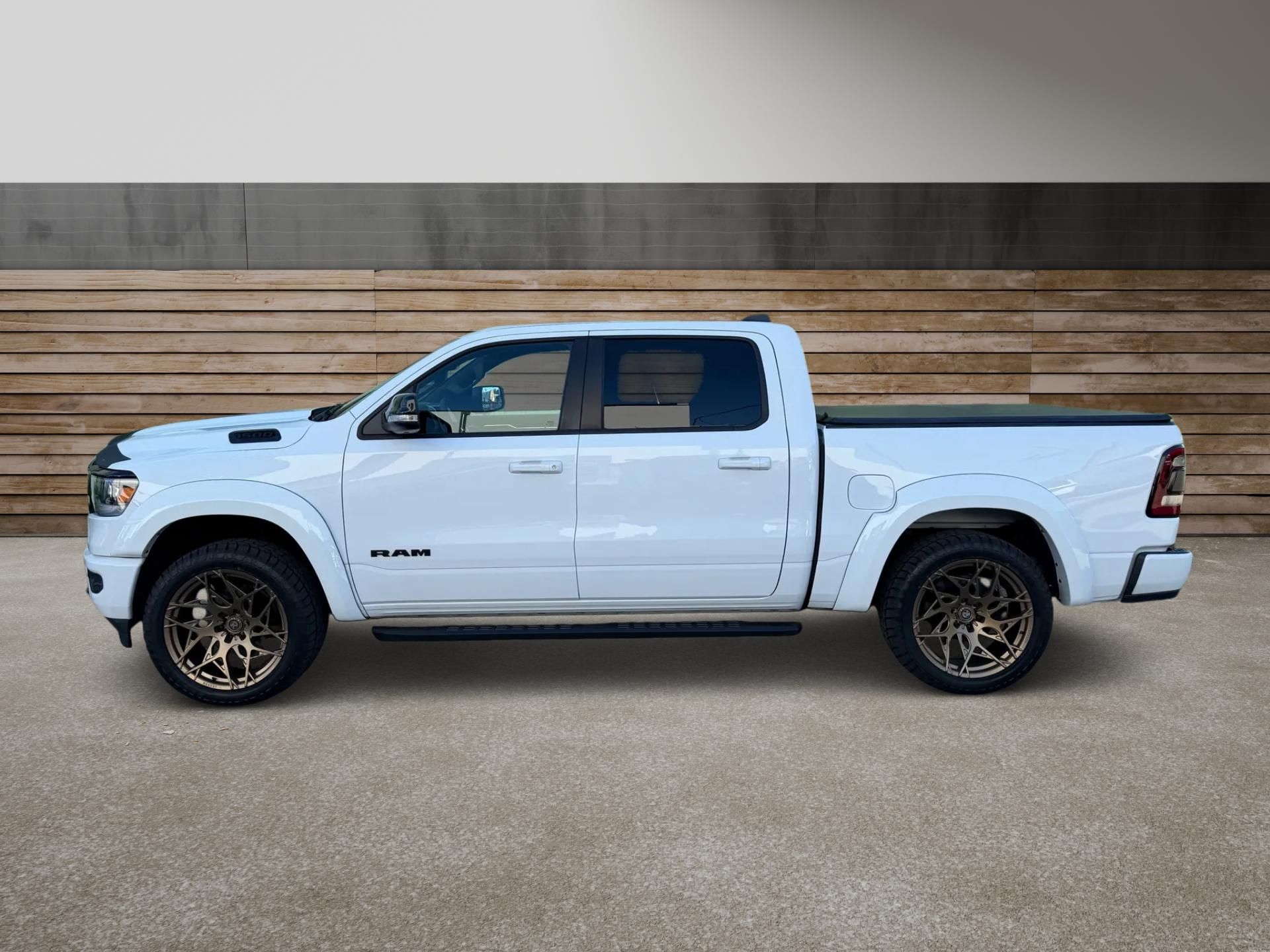 Dodge Ram, +HEMI+PANORAMA+BRONZE WHEELS+ - fotka 6