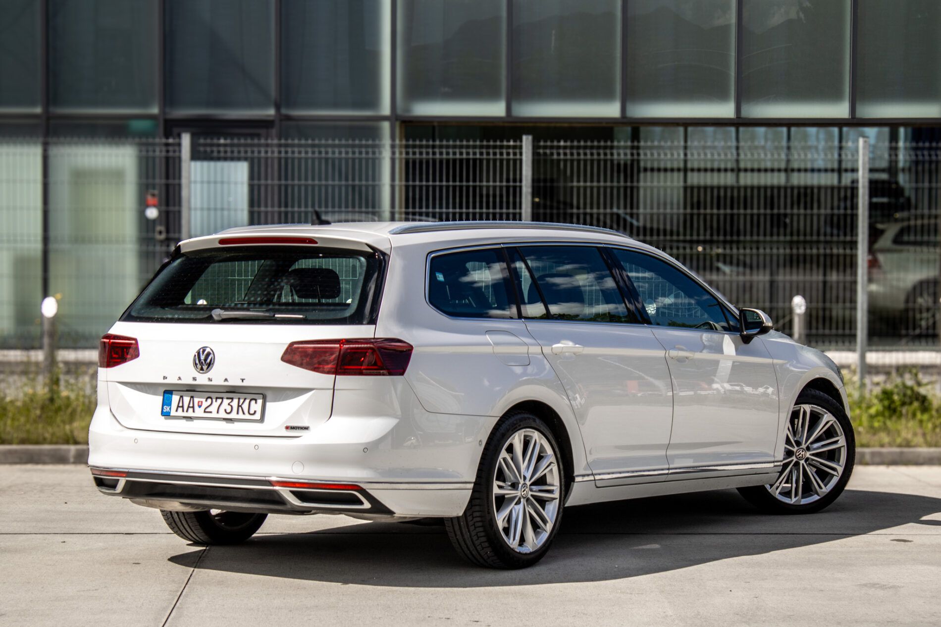 Volkswagen Passat Variant - fotka 5