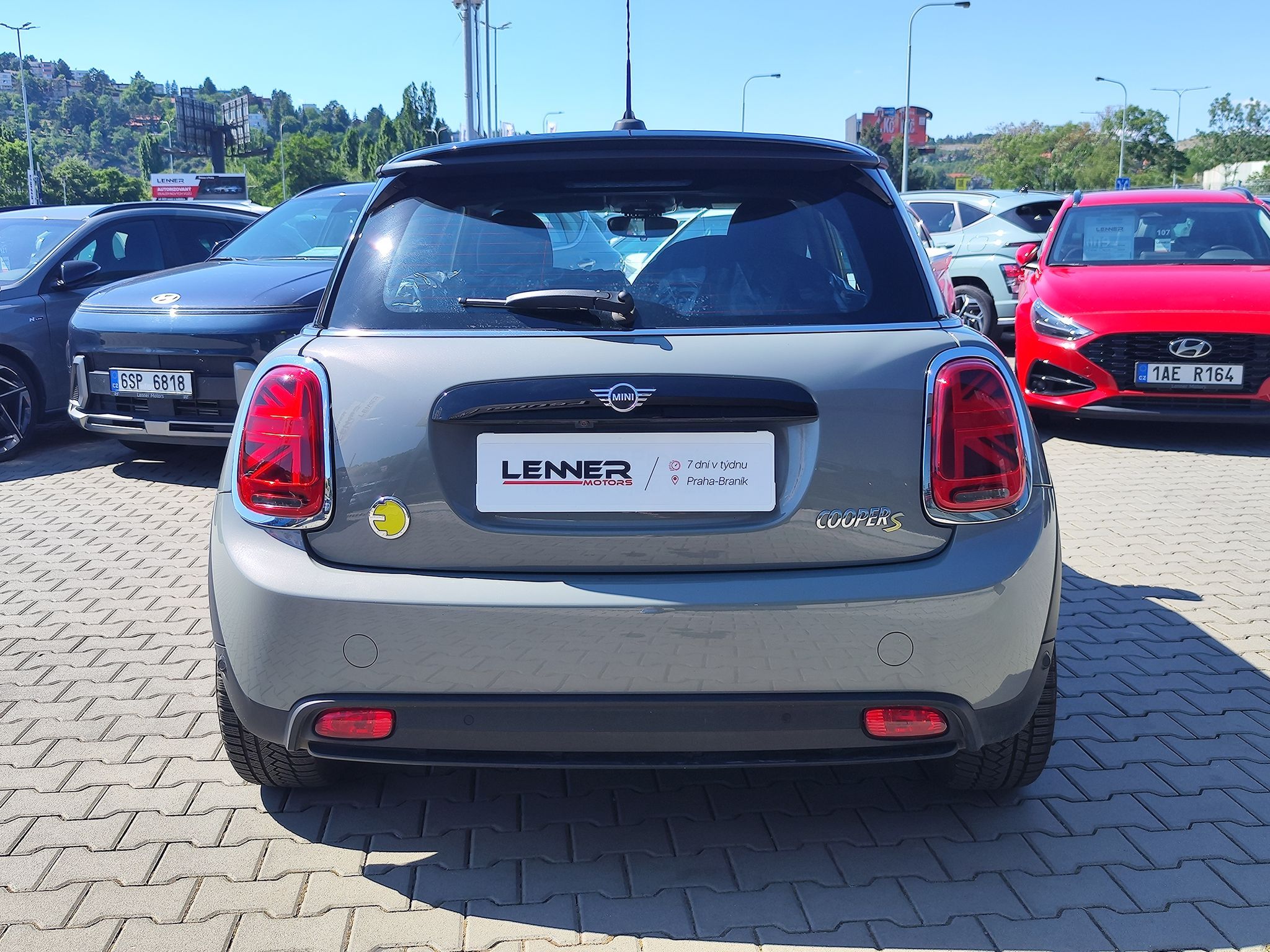 Mini, EV/135kW COOPER SE AT - fotka 6