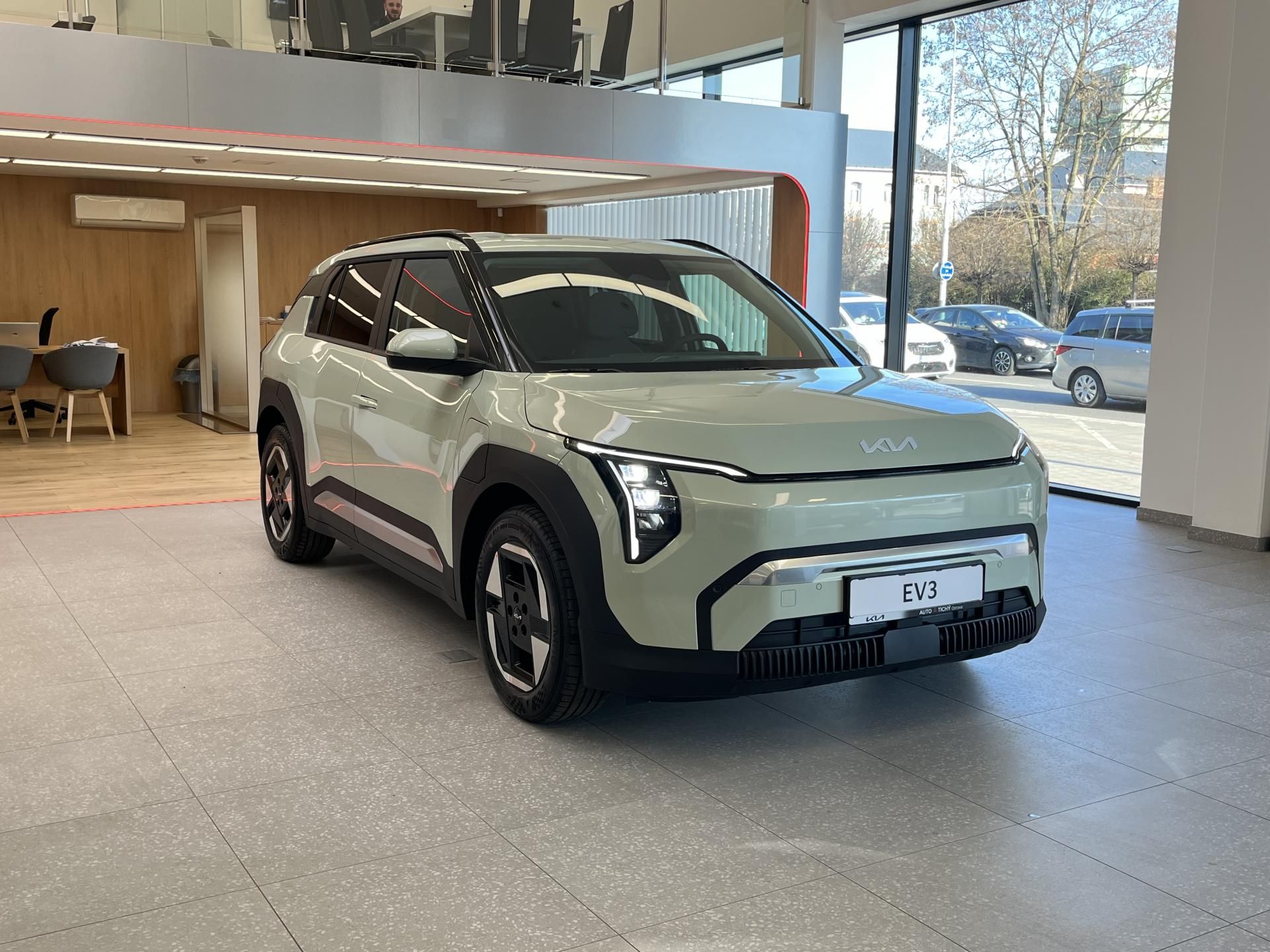 Kia EV3, EARTH 81,4 kWh, ADAS + V2L - fotka 3