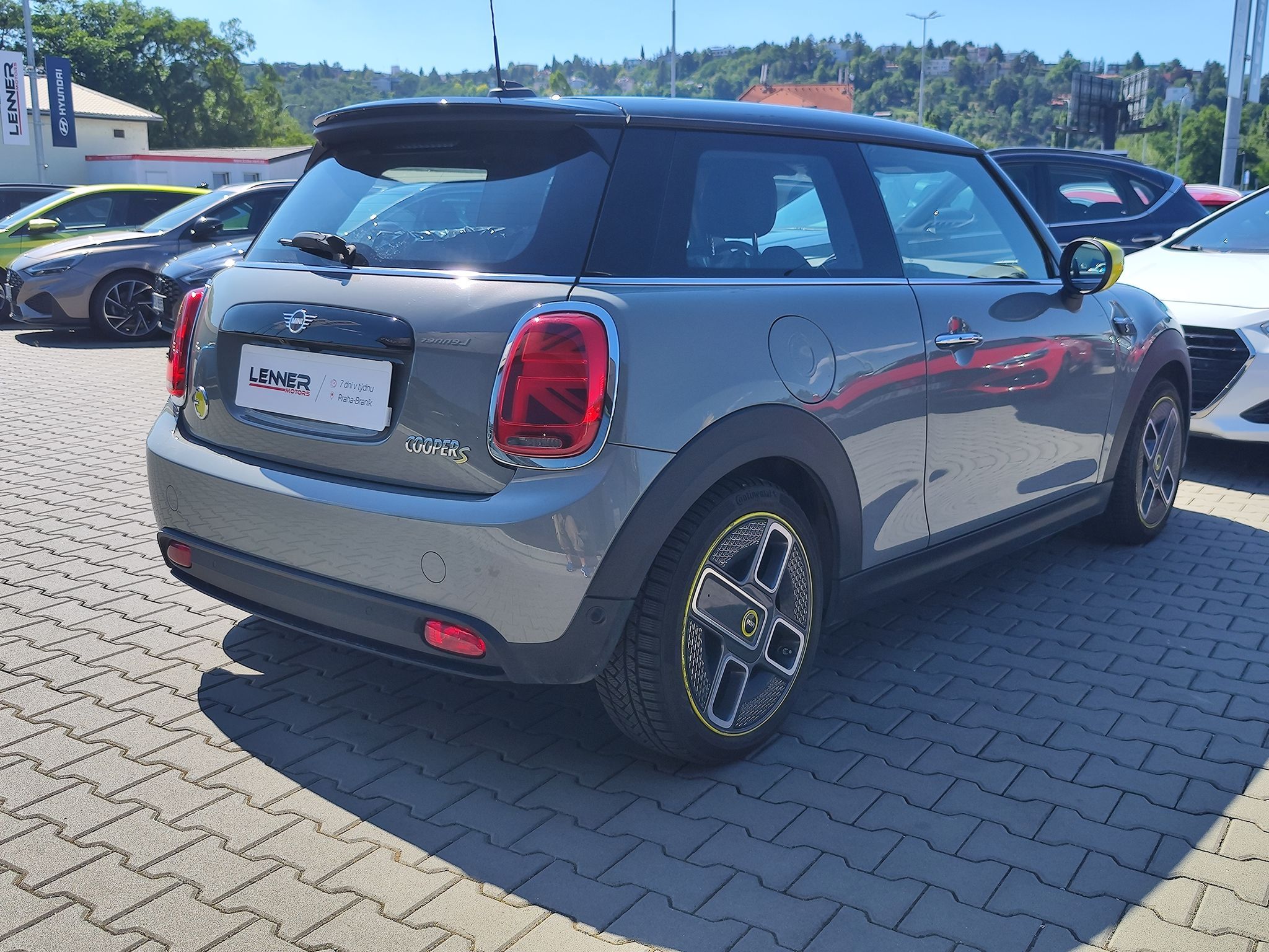 Mini, EV/135kW COOPER SE AT - fotka 5