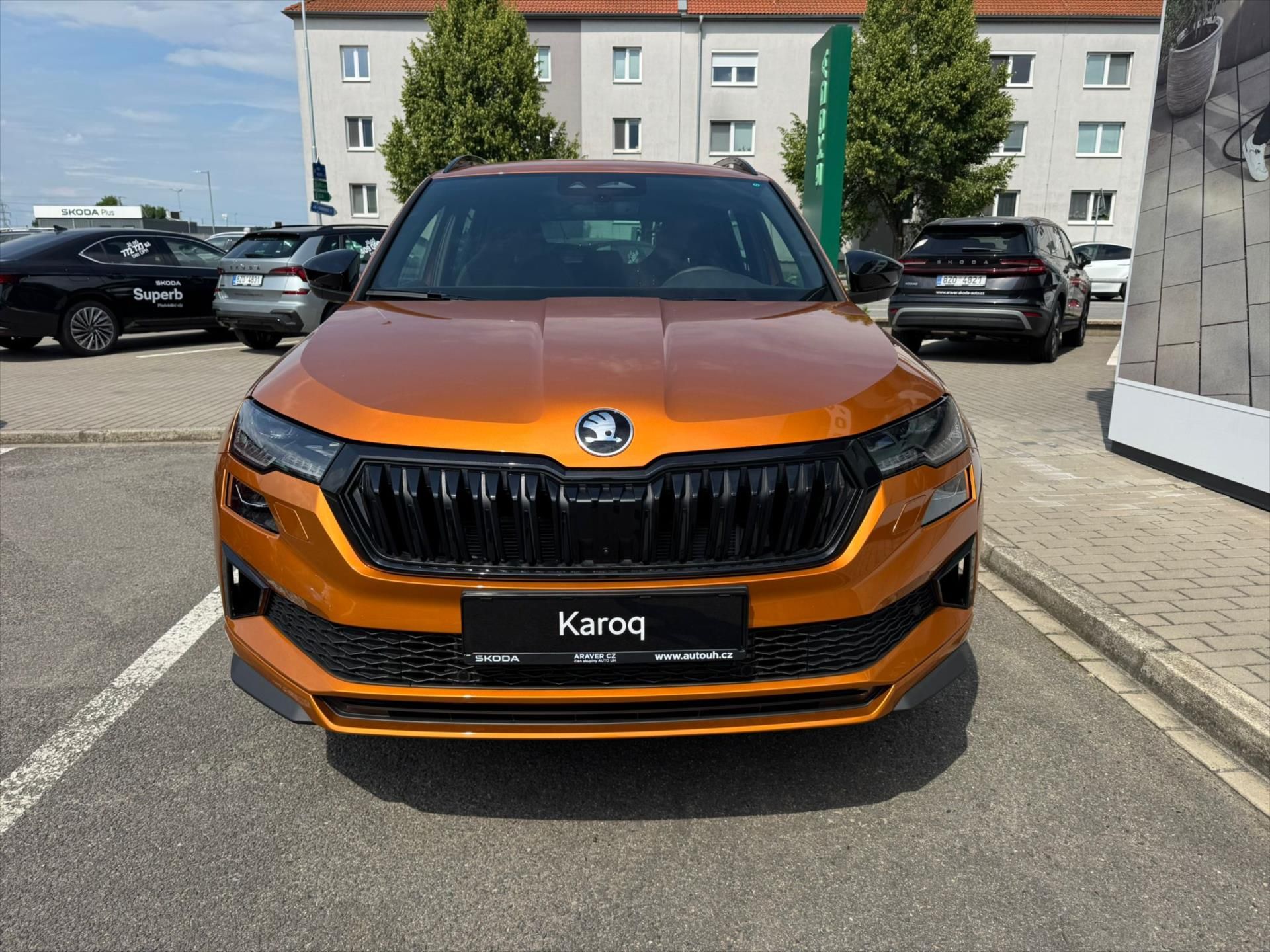 Škoda Karoq, 2,0 TDI 110 kW 4x4  Sportline - fotka 2