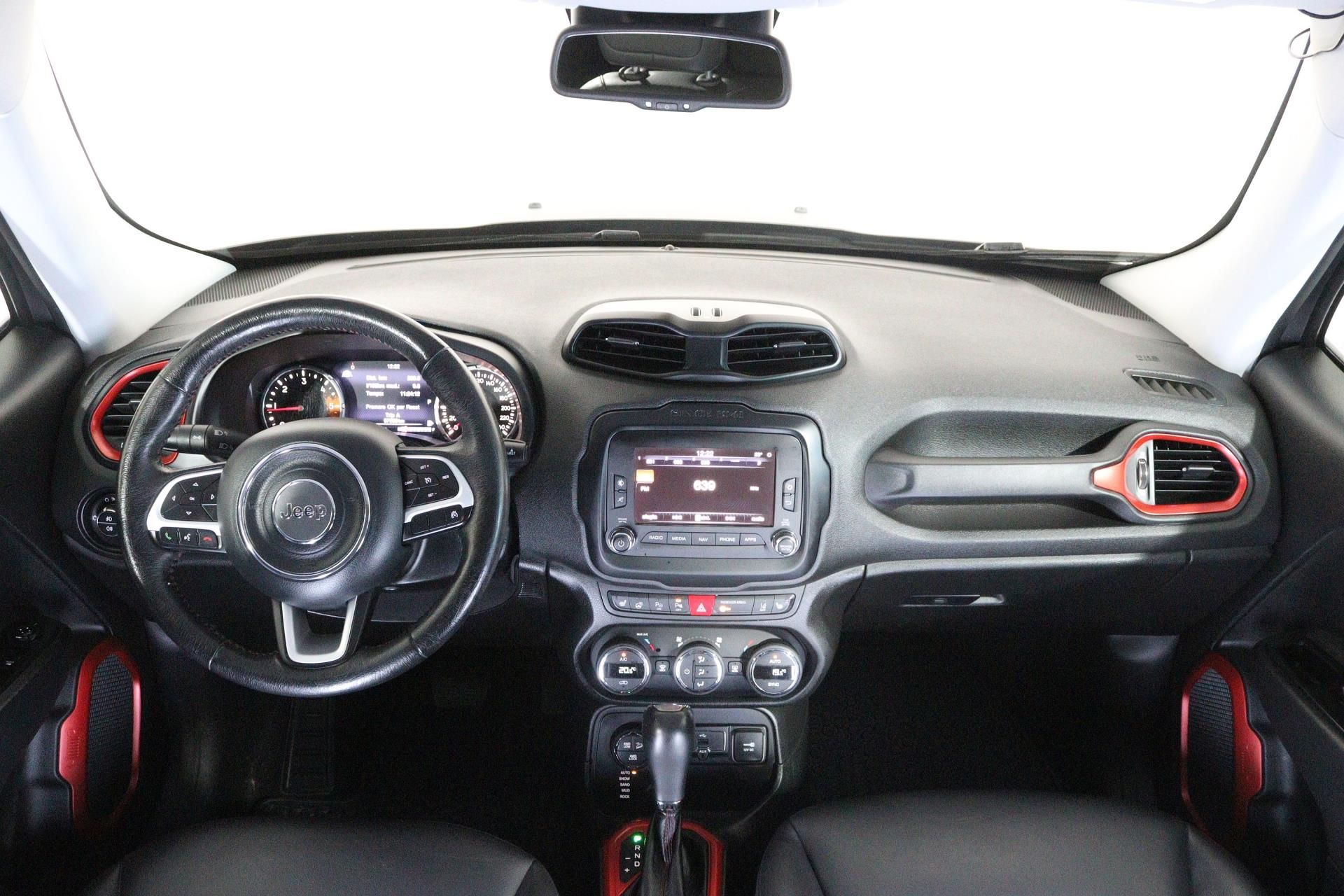 Jeep Renegade, 2,0 MultiJet 125 kW 4WD automa - fotka 5