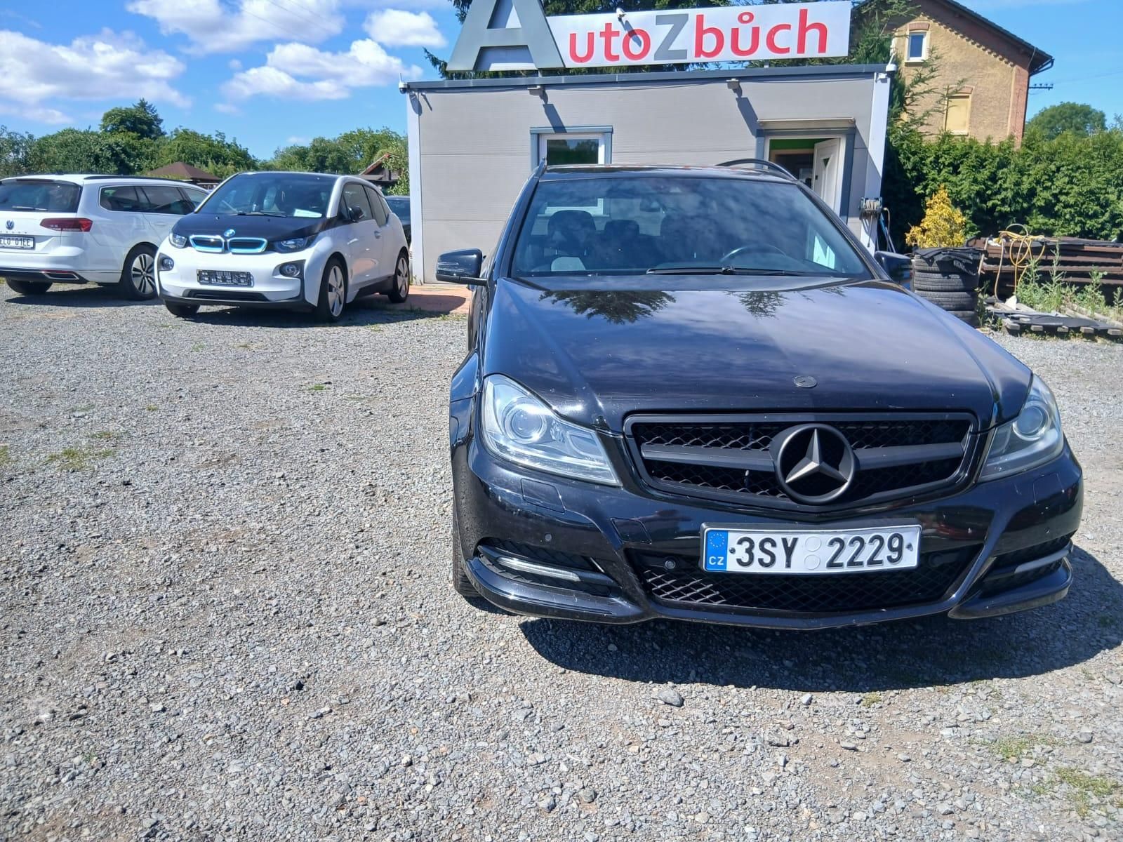 Mercedes-Benz Třídy C, 180 CDI, AMG optik, Facelift - fotka 6