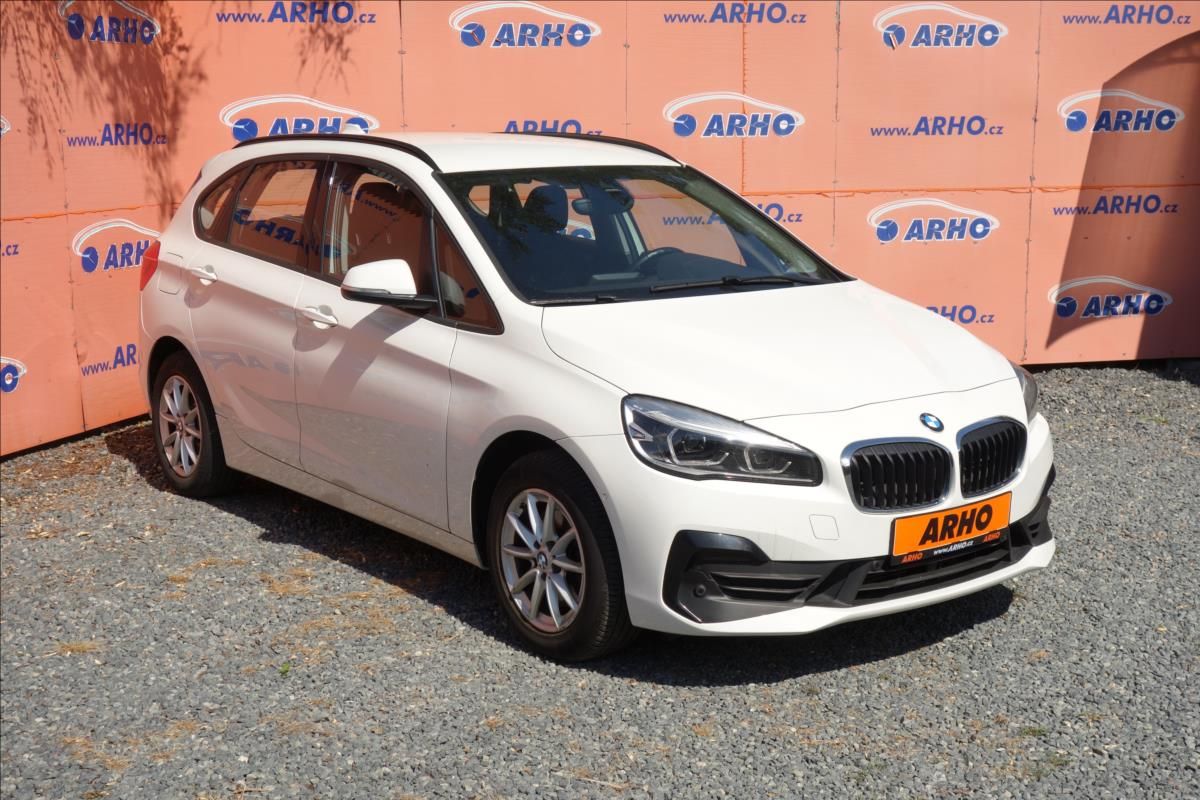 BMW Řada 2, 218d, ČR, 1 MAJ., SERV.KN.