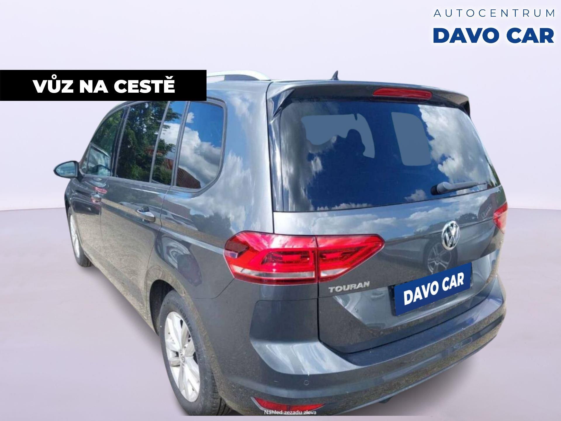 Volkswagen Touran, 1,6 TDI 85 kW DSG Panorama - fotka 3