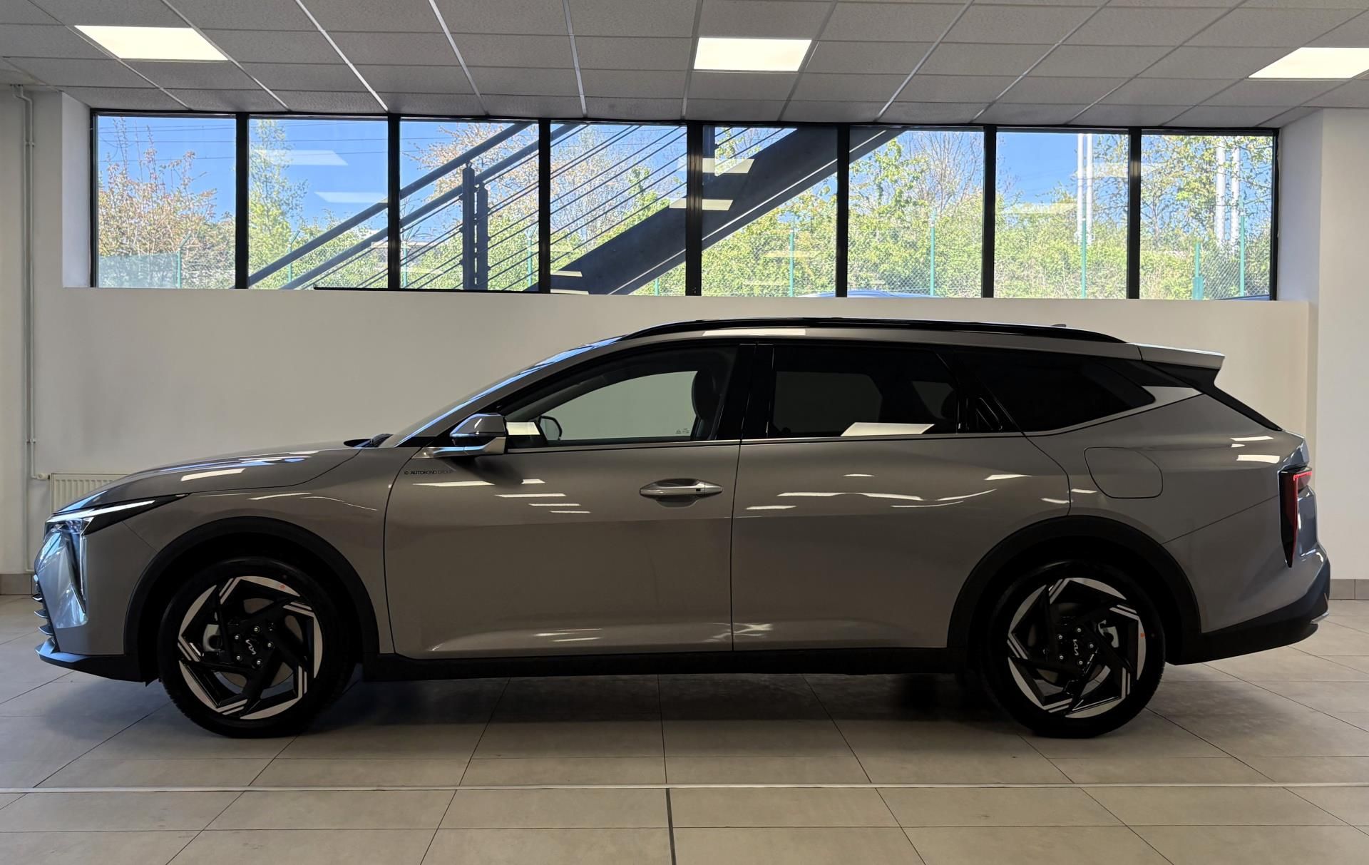 Kia K4, SW TOP 1.6 T-GDi 110kW 7DCT - fotka 5