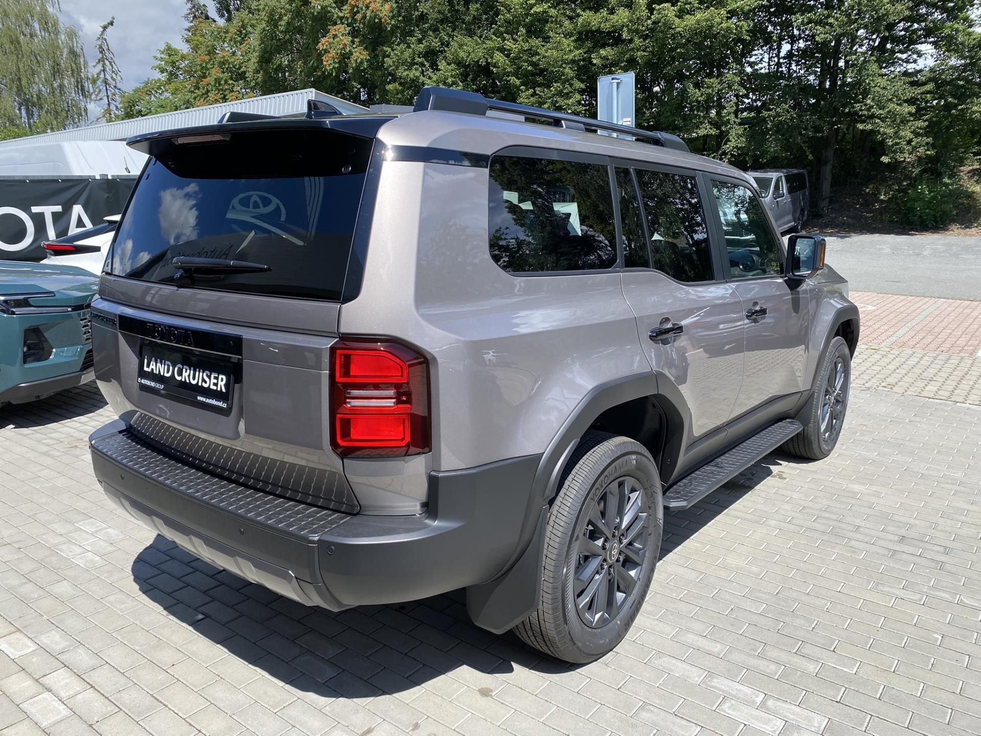 Toyota Land Cruiser, MY27 2.8 MHEV 8AT Executive - fotka 6