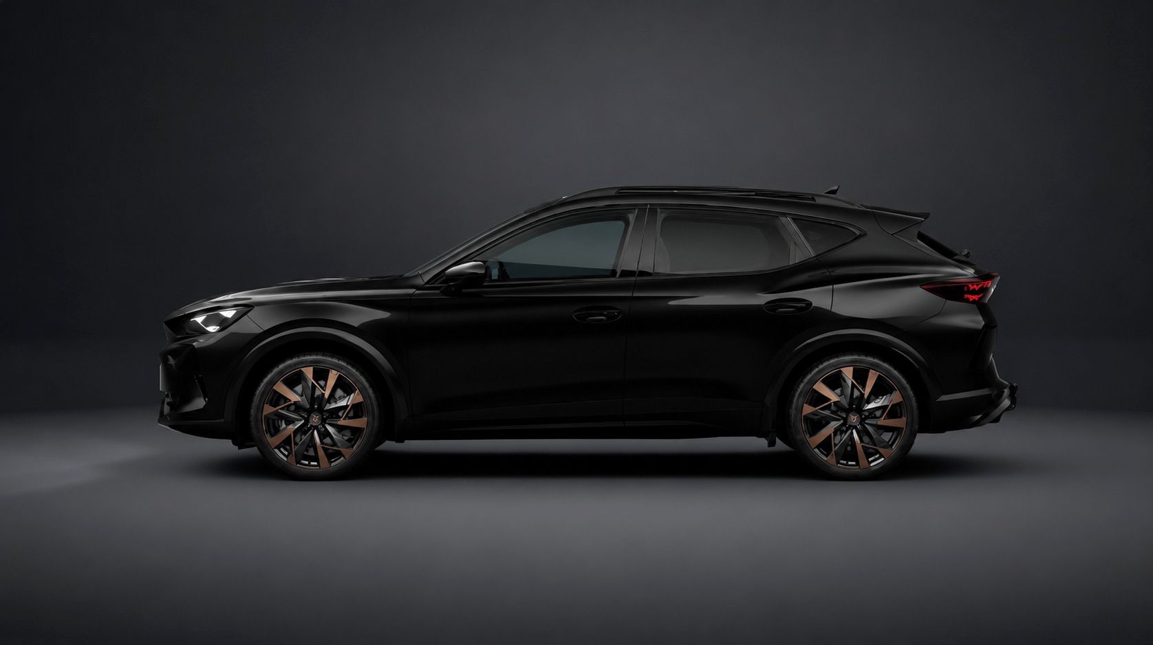 Cupra Formentor, VZ 2.0 TSI 245kW sleva 30 % - fotka 2
