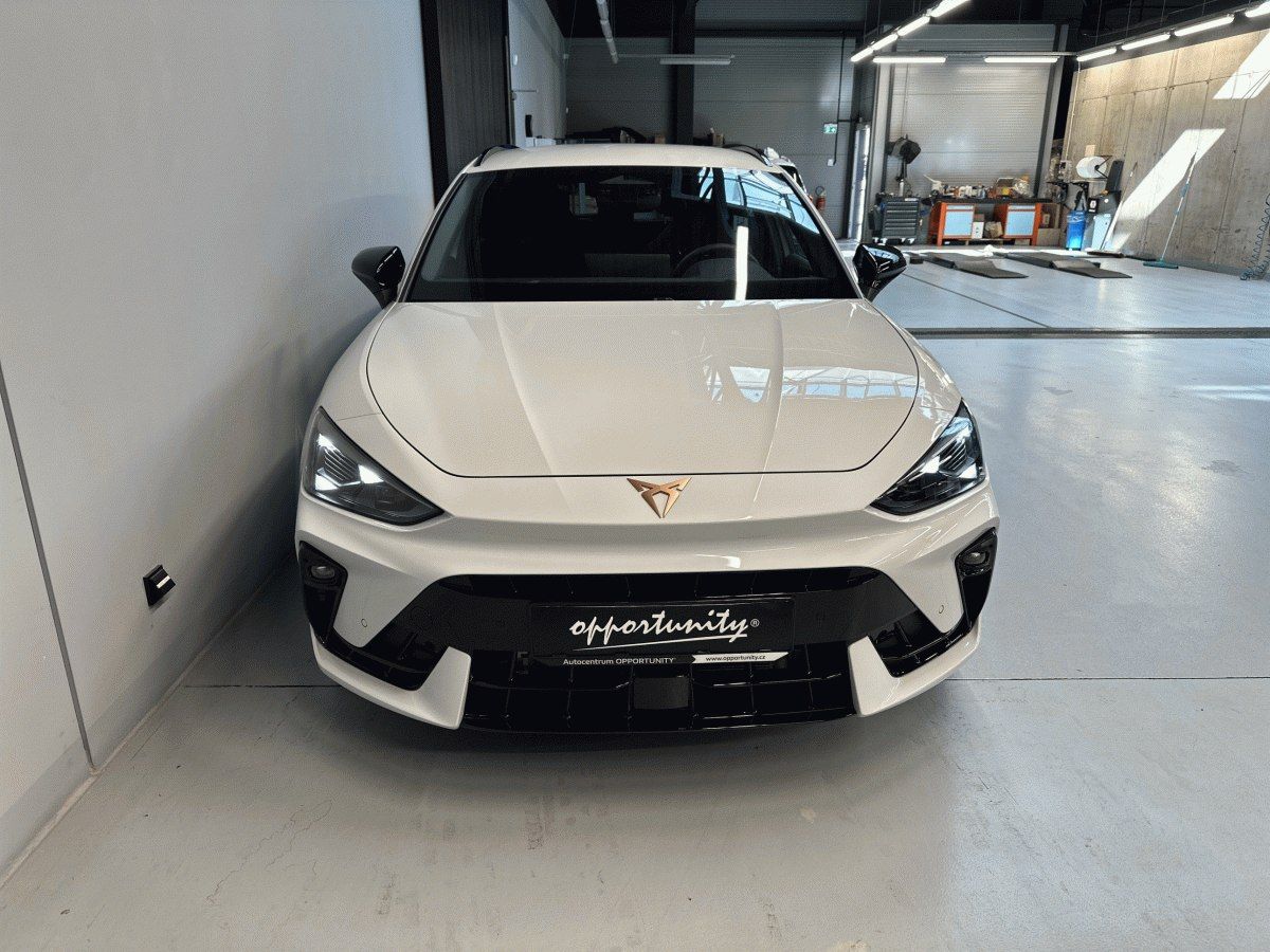 Cupra Leon, SP 1.5 eTSI 150 DSG Black Edit - fotka 2