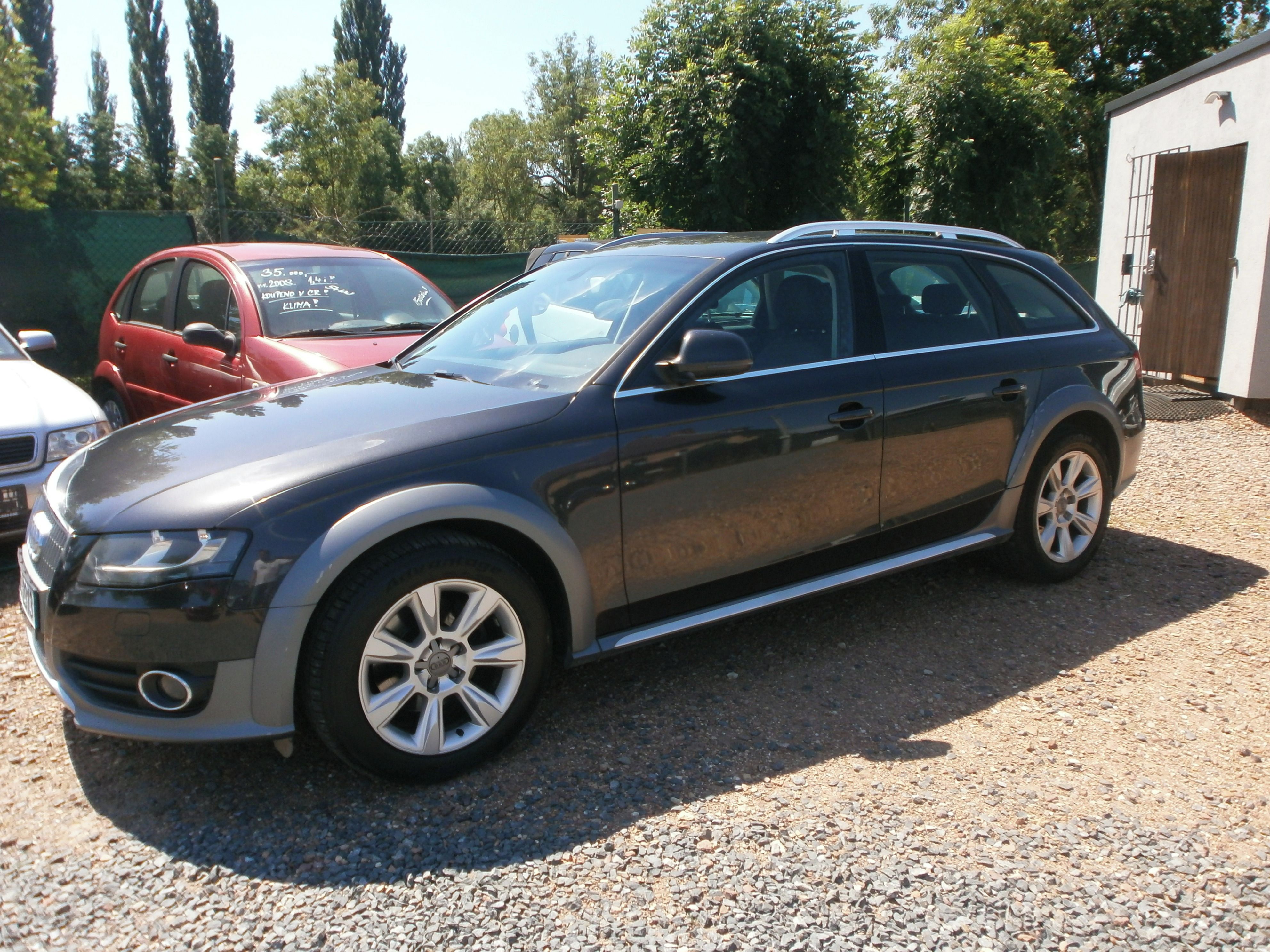 Audi A4 allroad, 2.0TDI-AUT.KLIMA,SERVIS.KNIHA! - fotka 2