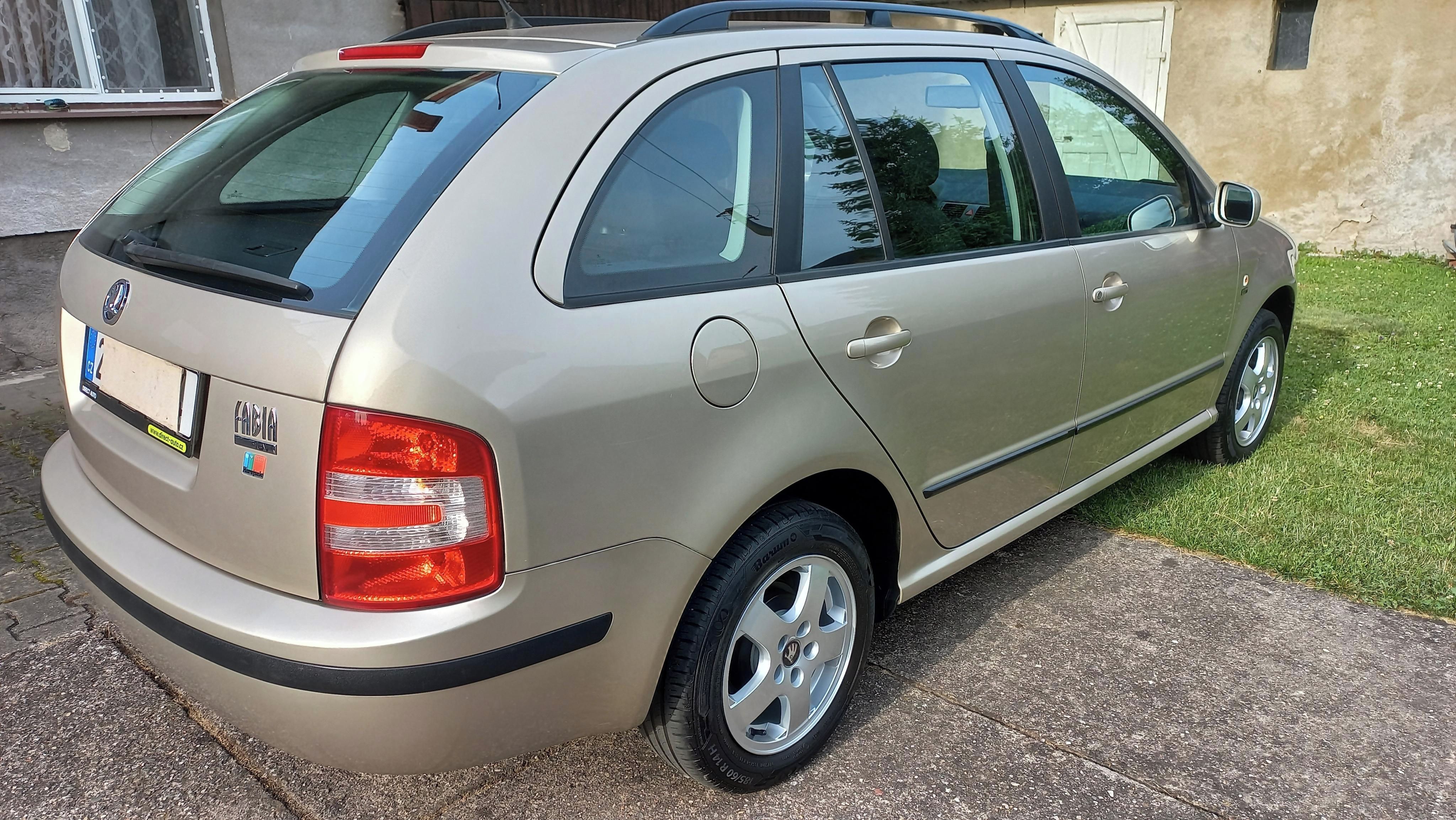 Škoda Fabia, 1,4 16v. 55kw. Zachovalý stav. - fotka 3