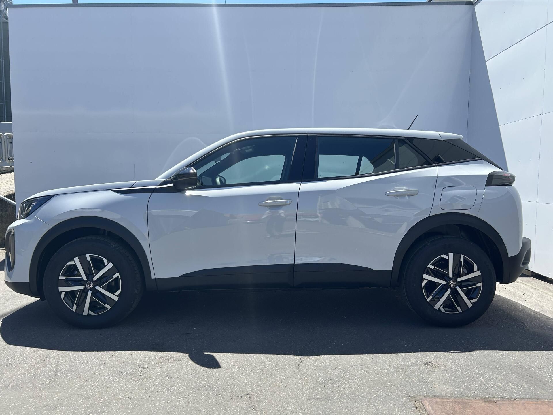 Peugeot 2008, STYLE S&S MAN6 1.2 PureTech - fotka 3