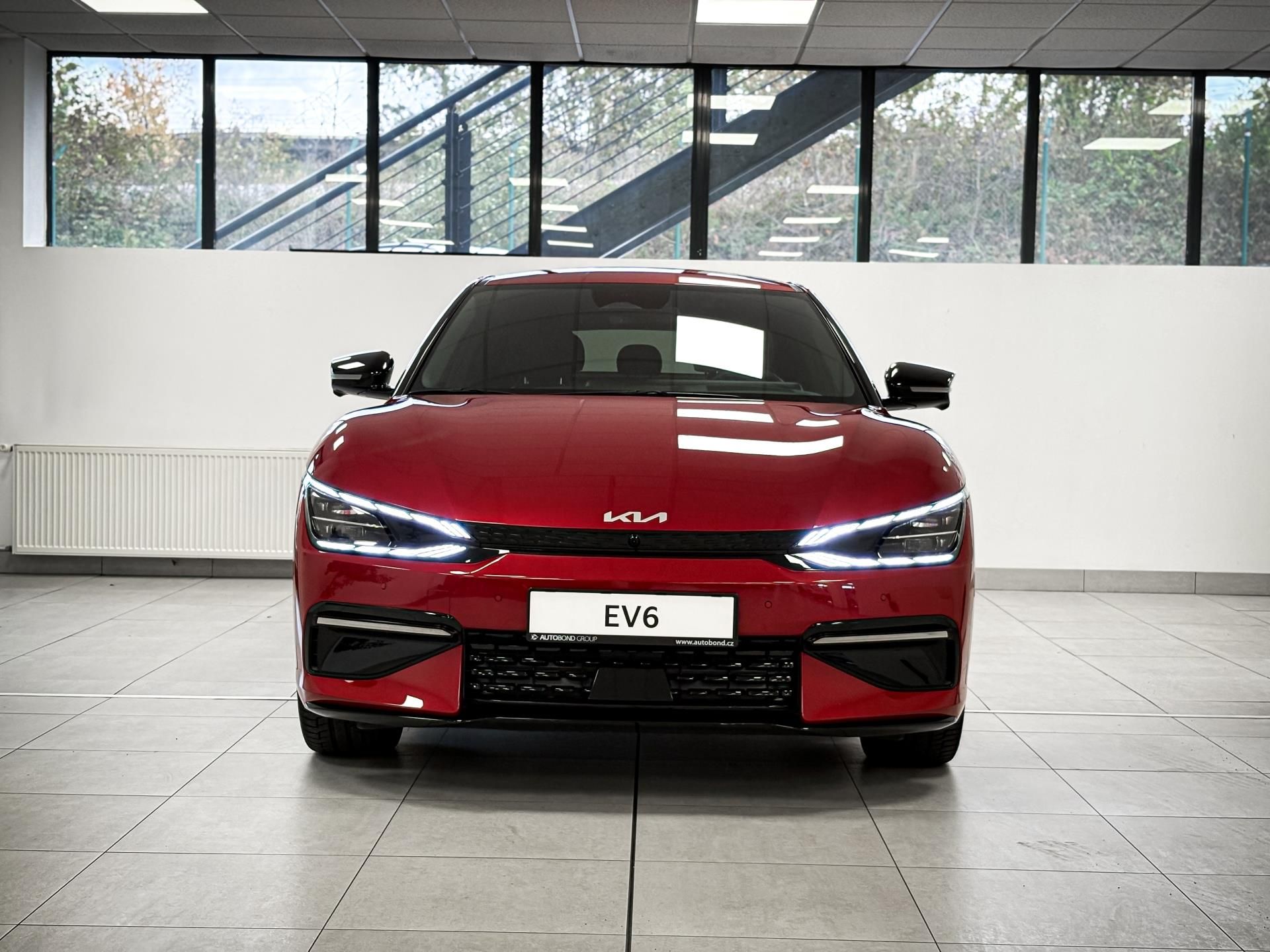 Kia EV6, 4x4 GT-LINE+TECH+HEAT - fotka 2