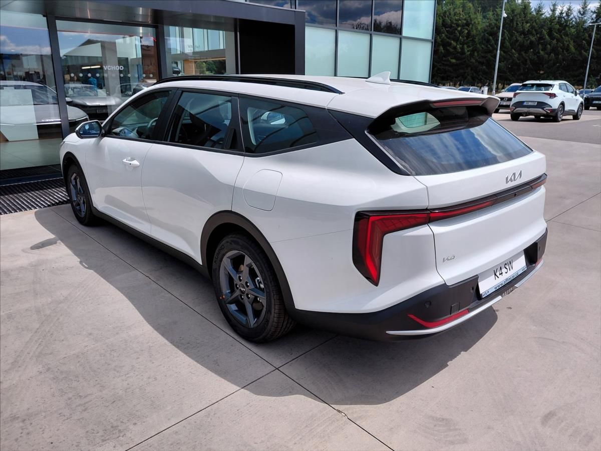 Kia K4, 1,0   T-GDI SPIN - fotka 6