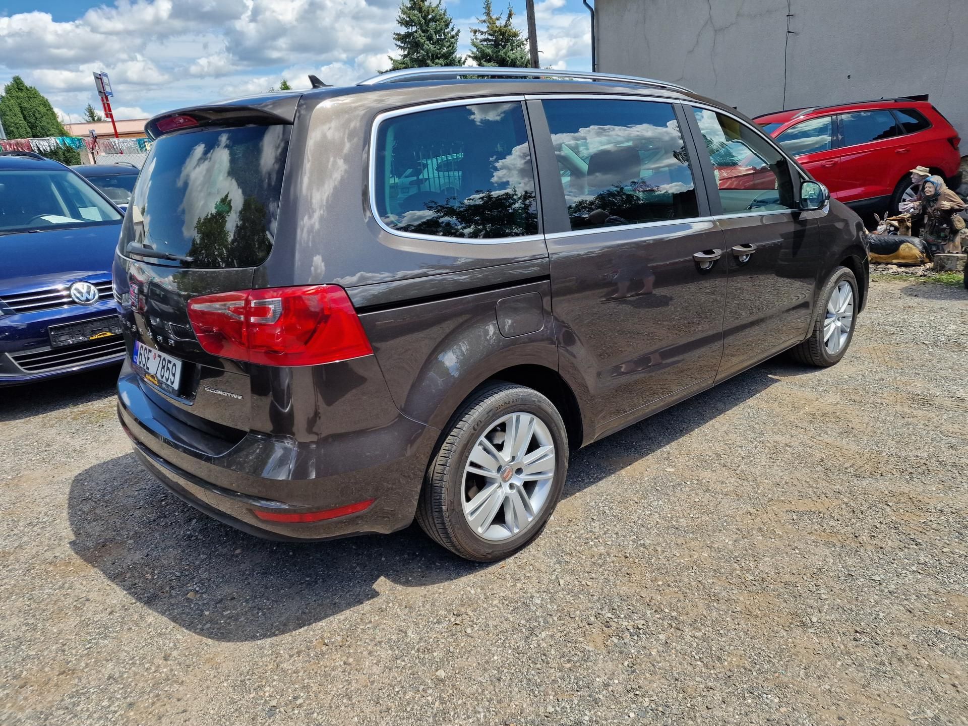 Seat Alhambra, 2,0TDI 103KW 7MÍST TAŽNÉ - fotka 4