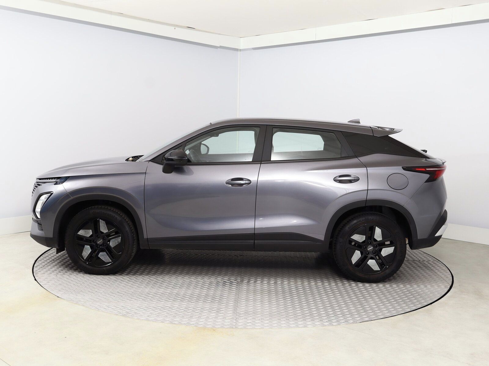 Omoda 5, 1.6 T, Basic, Záruka, Automat - fotka 3