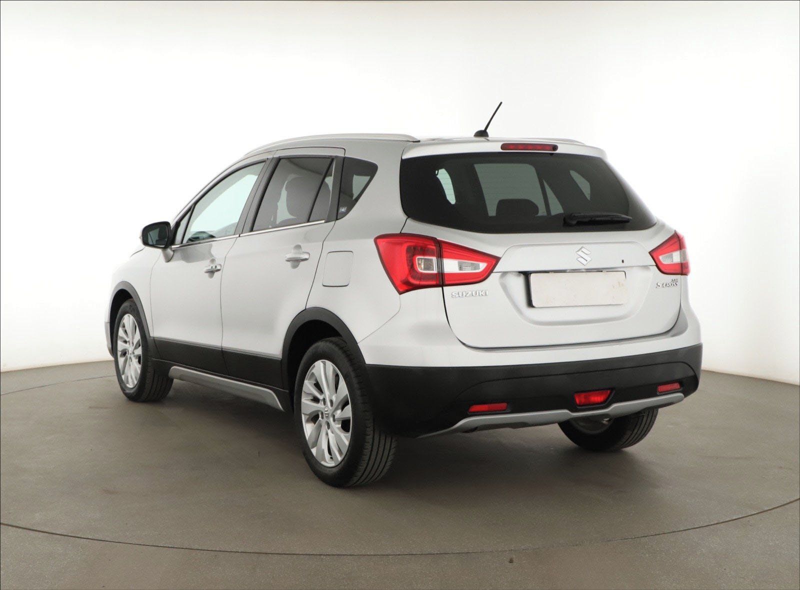 Suzuki SX4 S-Cross, 1.4 BoosterJet, Comfort - fotka 4