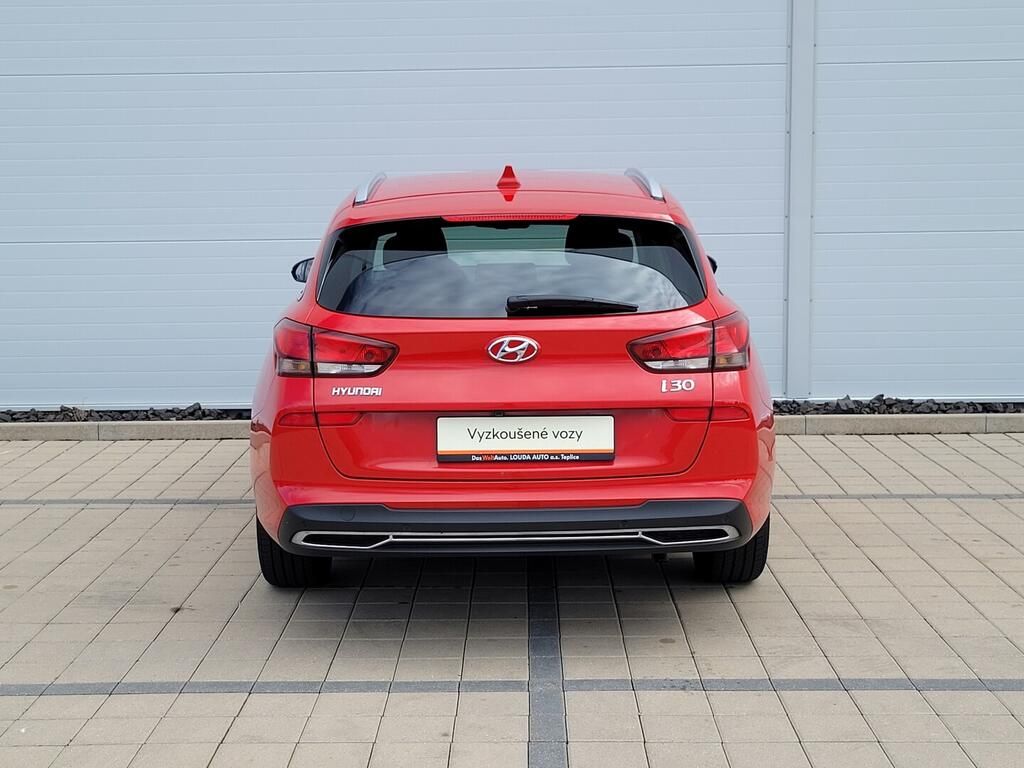 Hyundai i30, Smart NAV 1.0 T-GDI 88 kW - fotka 6