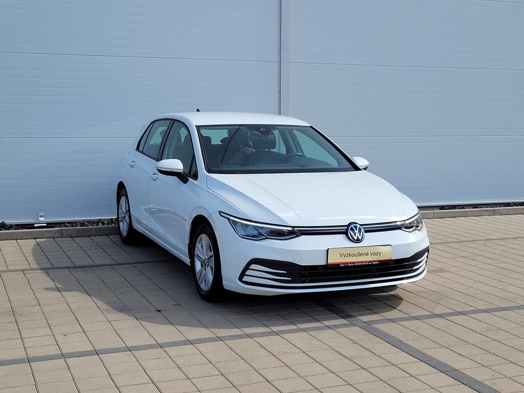 Volkswagen Golf, Life 1.0 TSI 81 kW - fotka 3