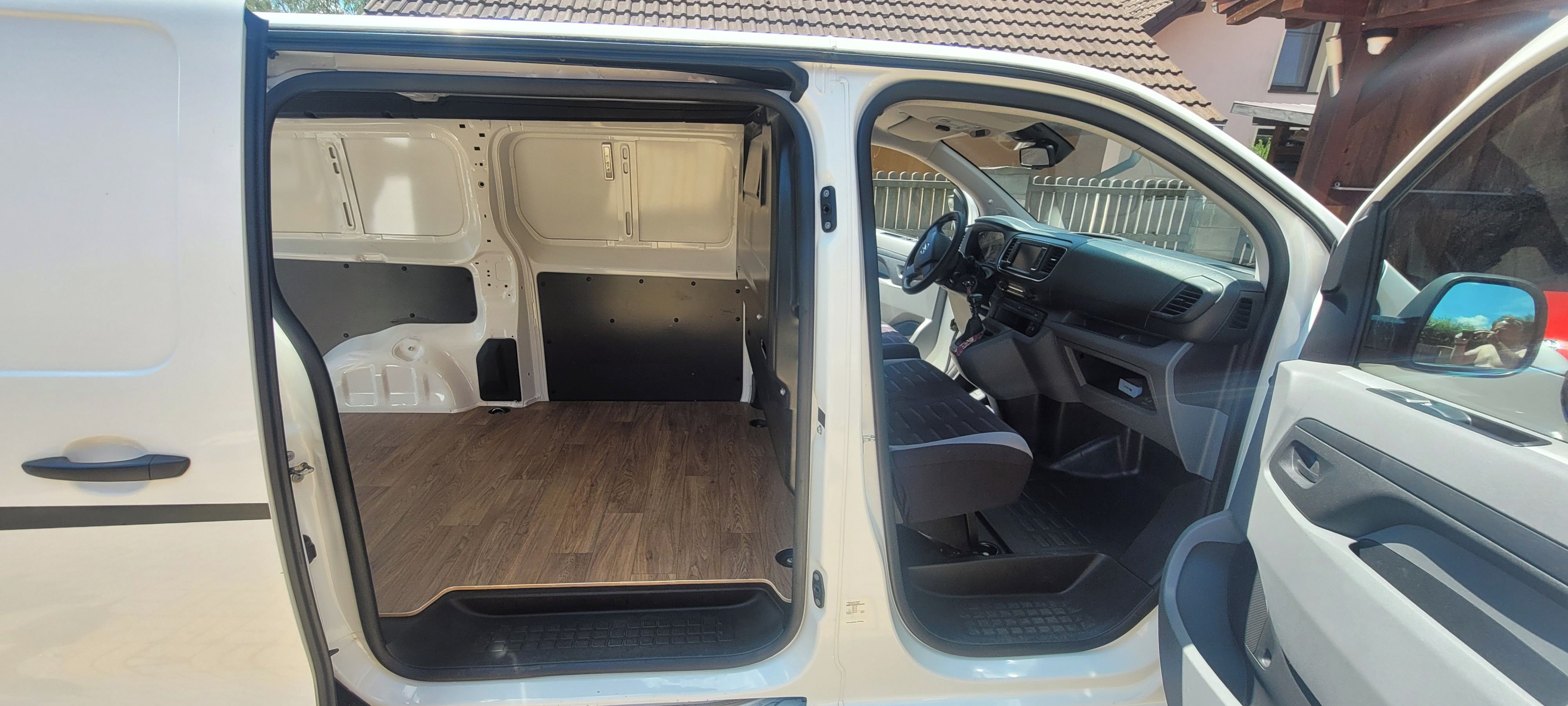 Opel Vivaro - fotka 5