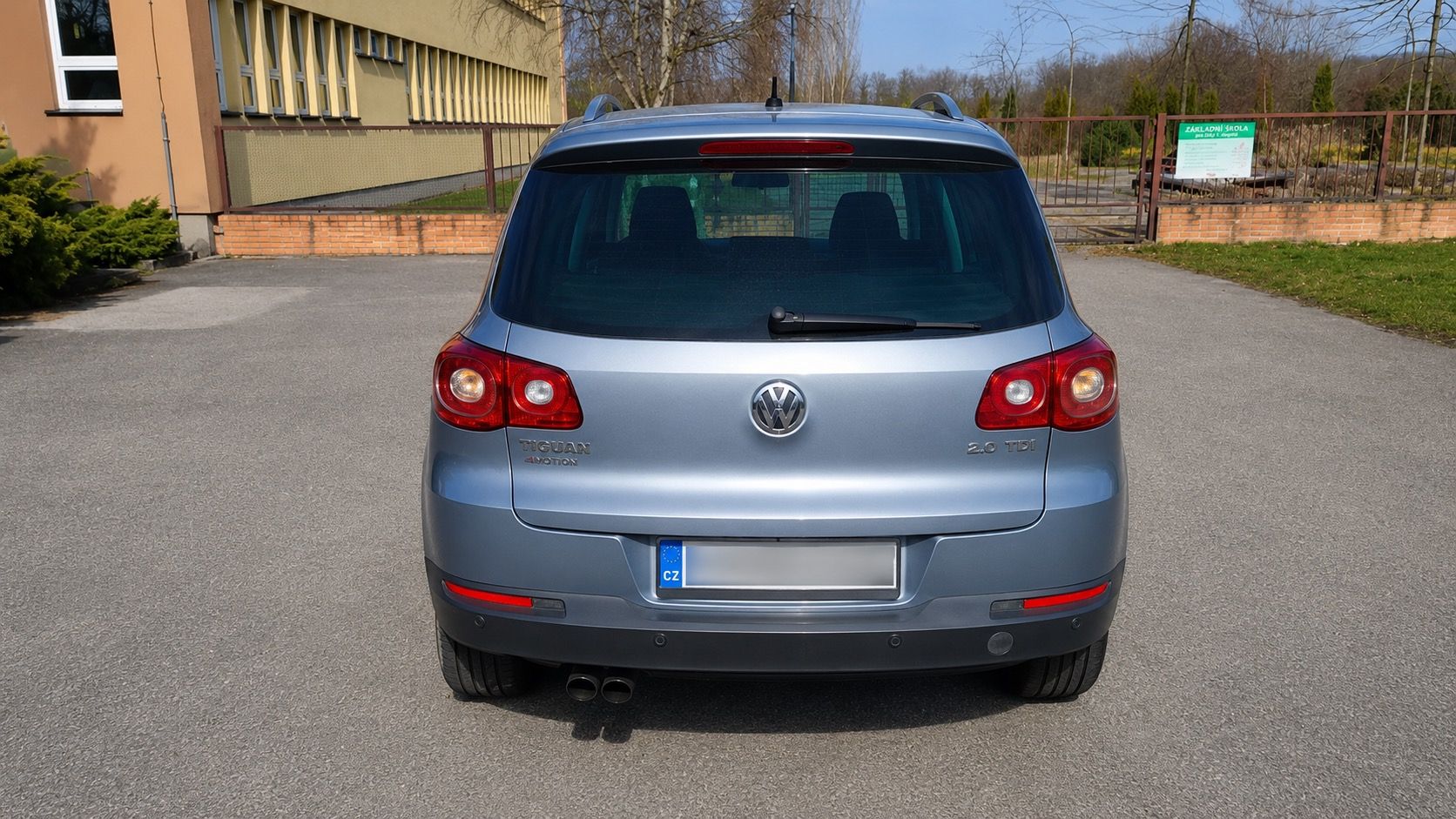 Volkswagen Tiguan, 2.0 TDI 4x4-servisován,STK1/28 - fotka 2