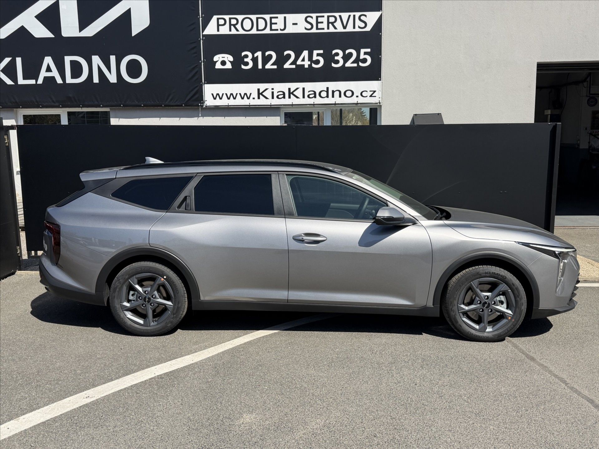 Kia K4, 1,6 T-GDi DCT EXCLUSIVE  SW - fotka 5