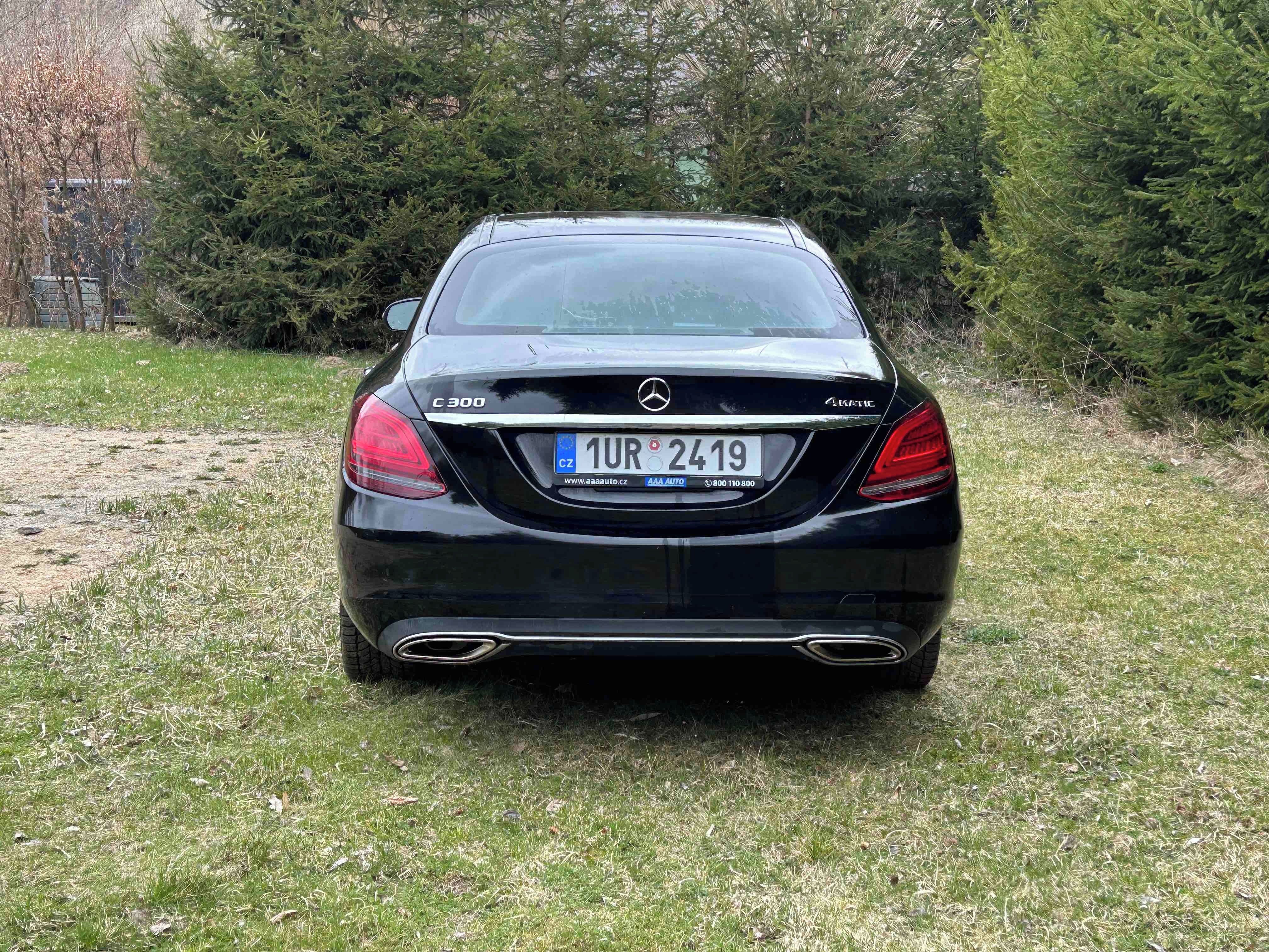 Mercedes-Benz Třídy C - fotka 6