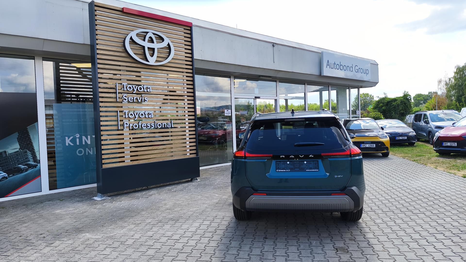 Toyota Rav4, 2.5 HEV 4X4 COMFORT BUSINESS - fotka 5