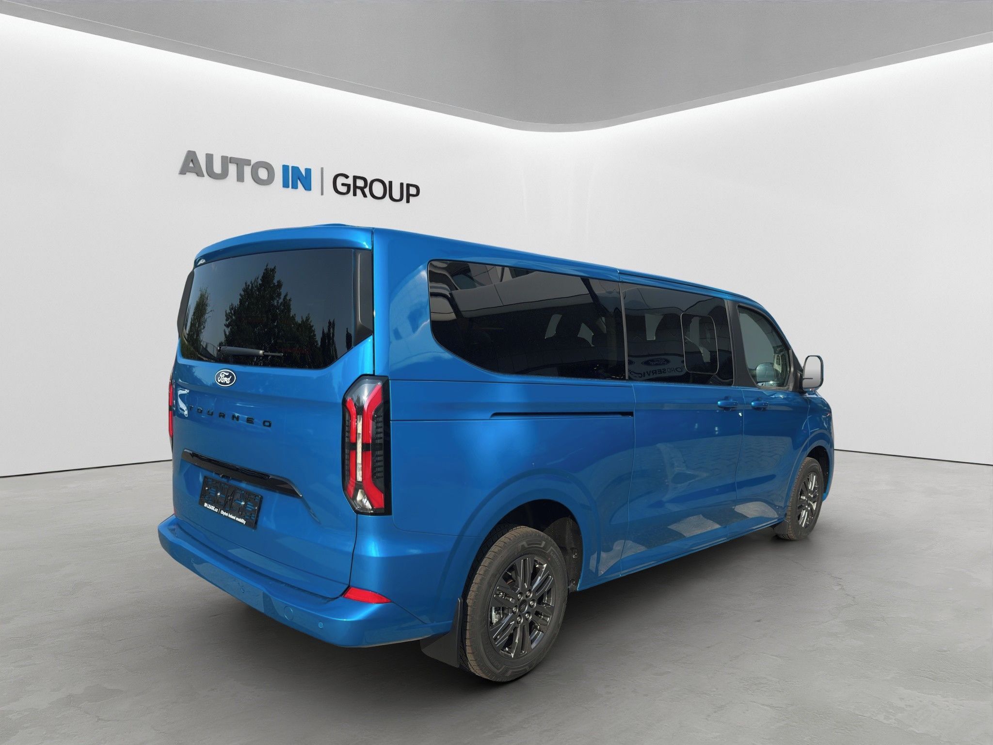 Ford Tourneo Custom, 2,0 EcoBlue L2 TITANIUM - fotka 6
