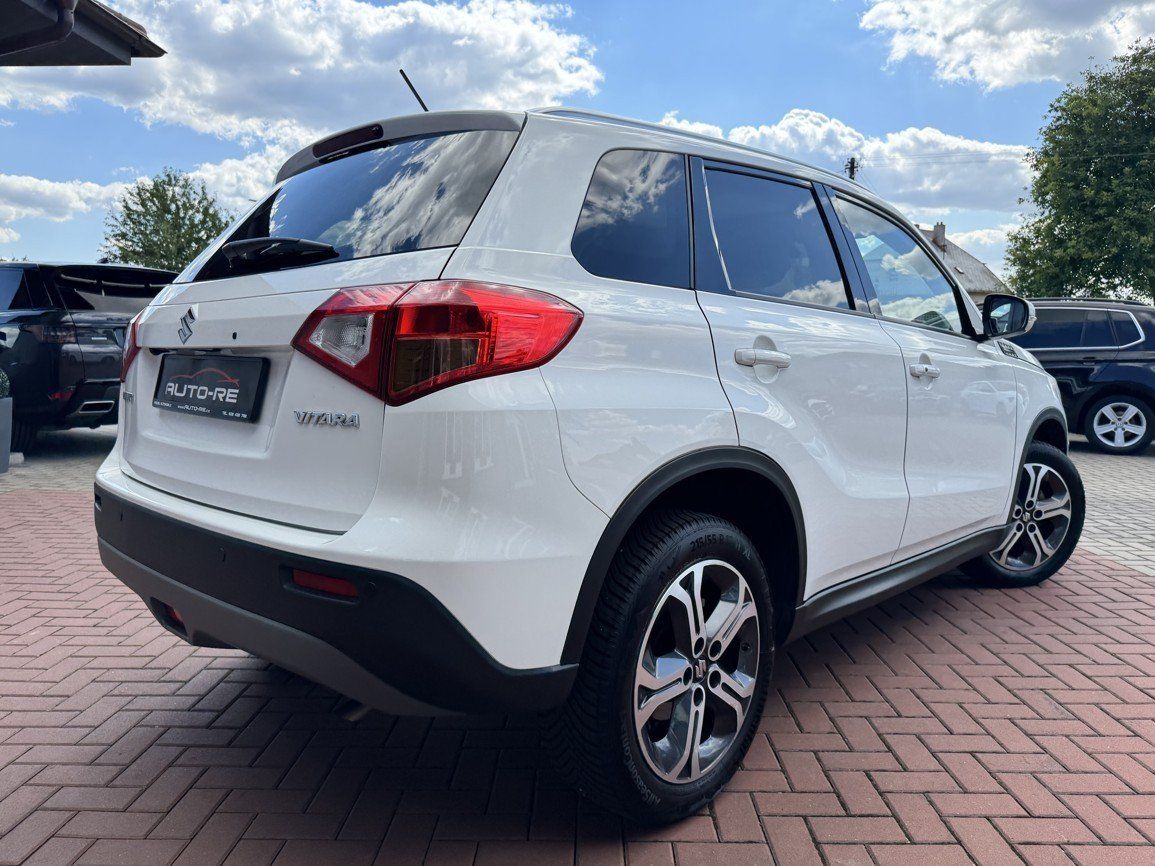 Suzuki Vitara, 1.6i VVT Comfort Plus LED Navi - fotka 2