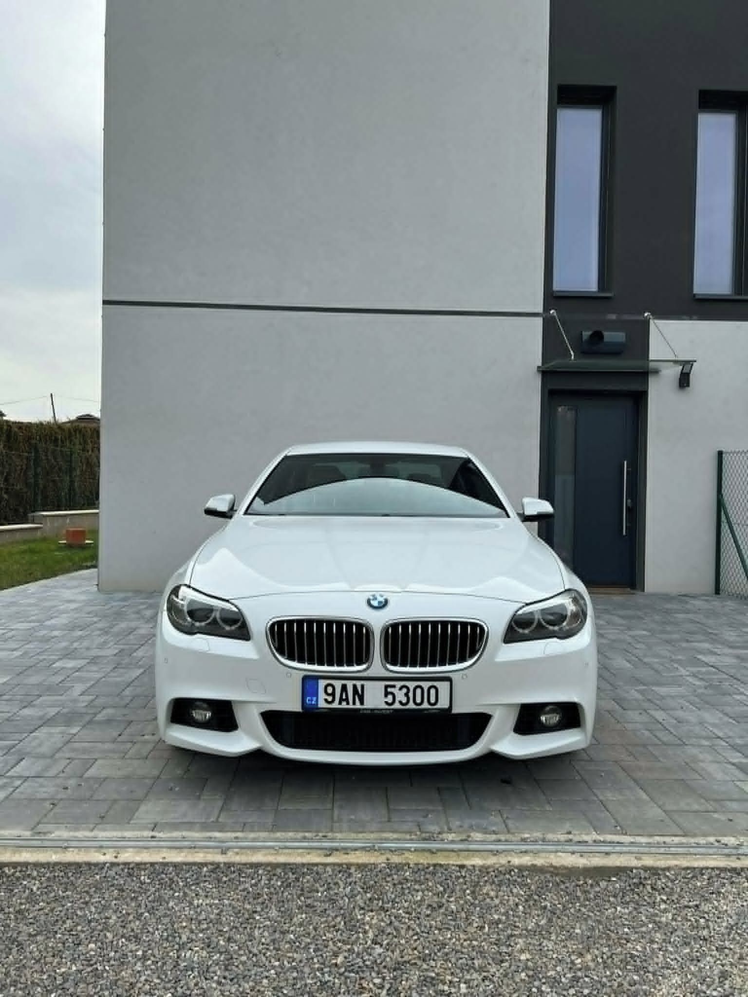 BMW Řada 5, 530D, X drive, ČR, nová STK - fotka 2