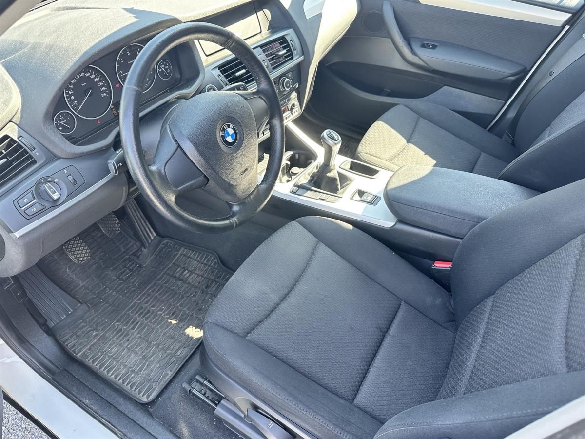 BMW X3, xDrive20d - fotka 5