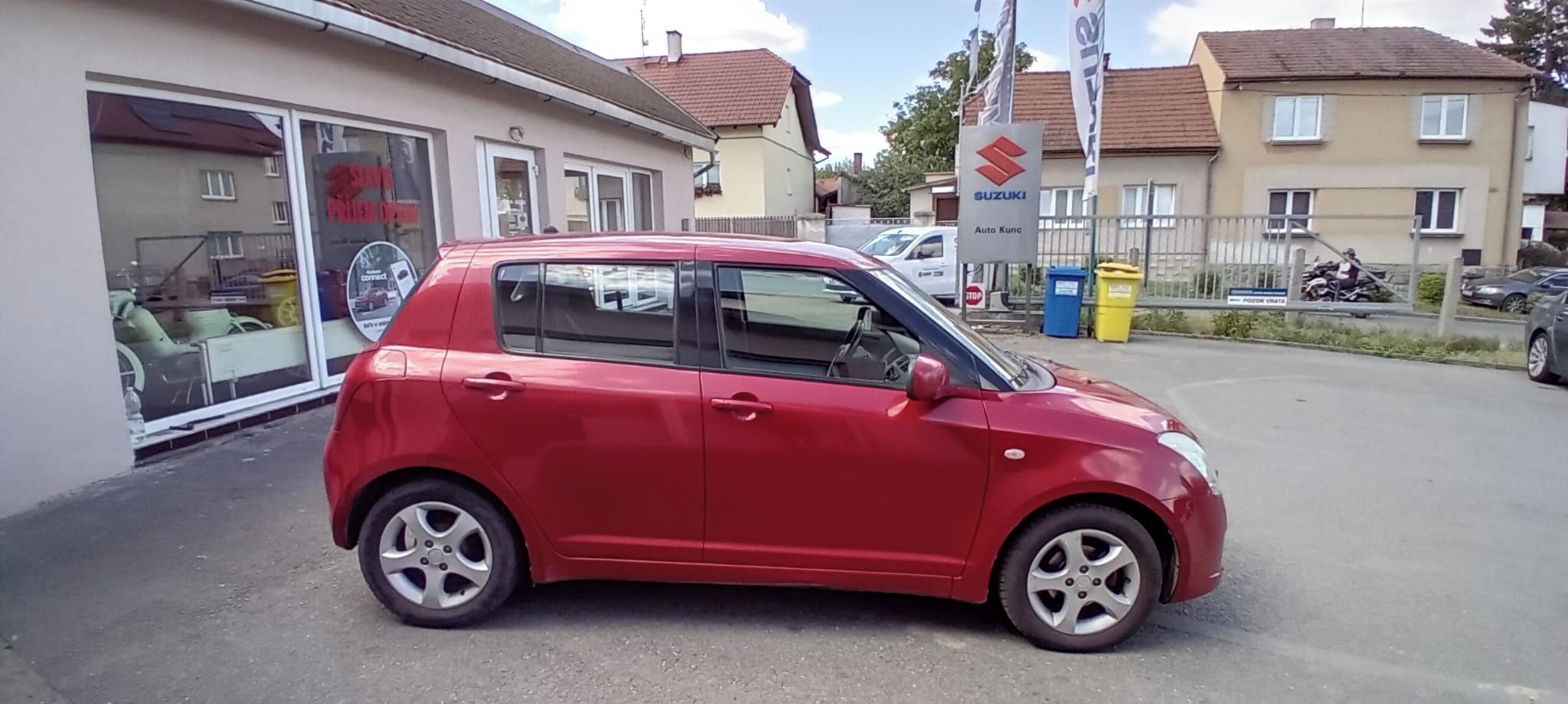 Suzuki Swift, 1.3 - fotka 4