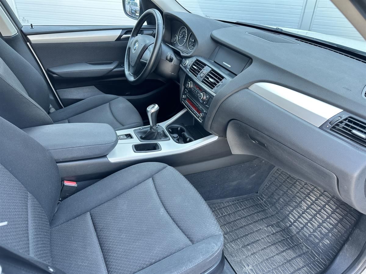 BMW X3, xDrive20d - fotka 6