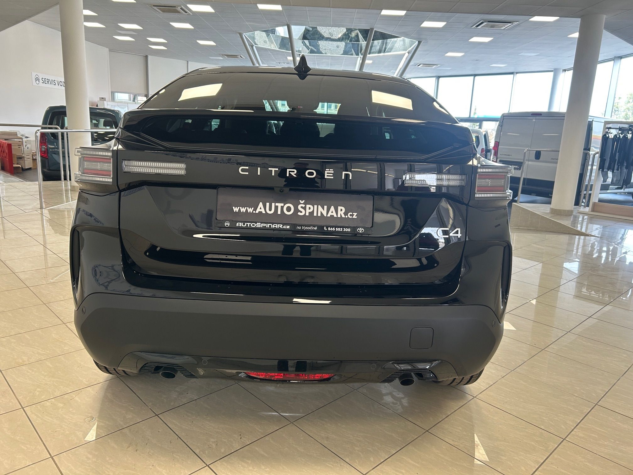 Citroën C4, MAX Hybrid 145k Automatic - fotka 4
