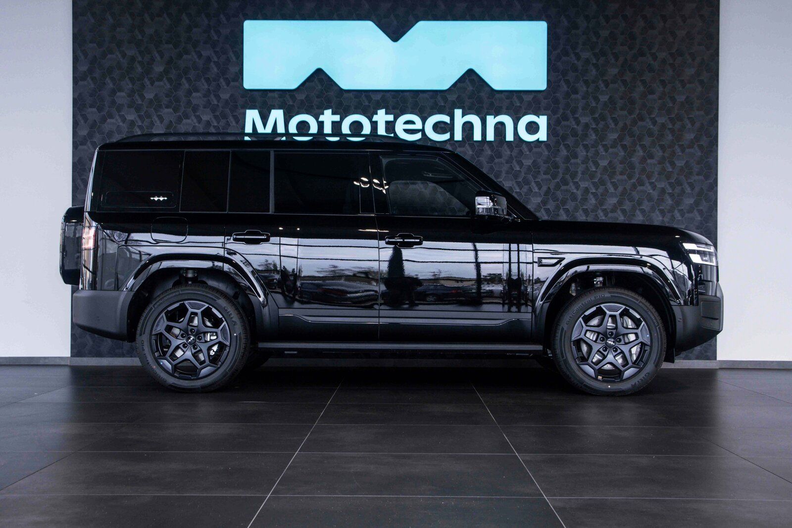 Denza Titanium 7, DM-o 35 kWh EREV 4WD, 360°, HU - fotka 6