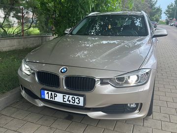 BMW Řada 3 Touring (F31) 320d