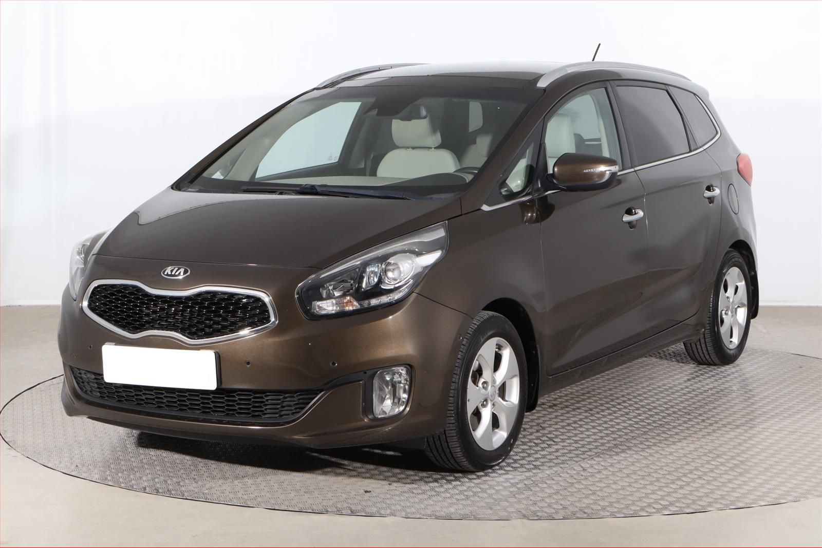 Kia Carens, 1.6 GDI, Serv.kniha - fotka 2