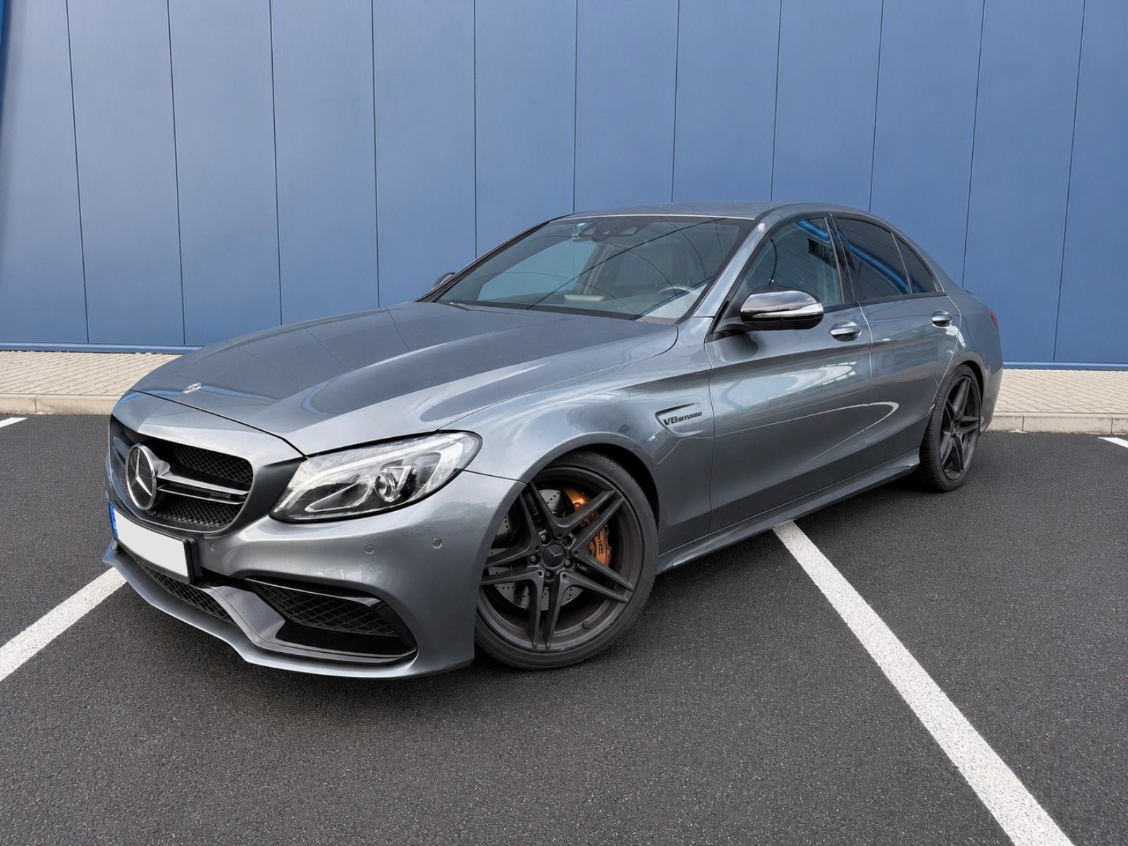 Mercedes-Benz Třídy C, amg 63 - fotka 6